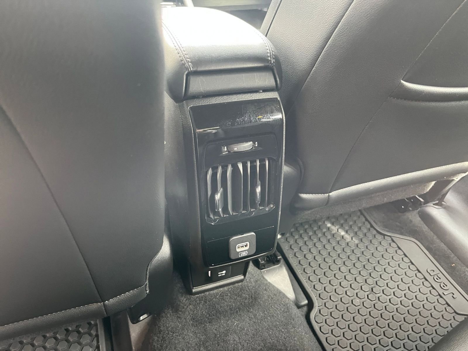 Thumbnail: 2025 Jeep Compass - 22