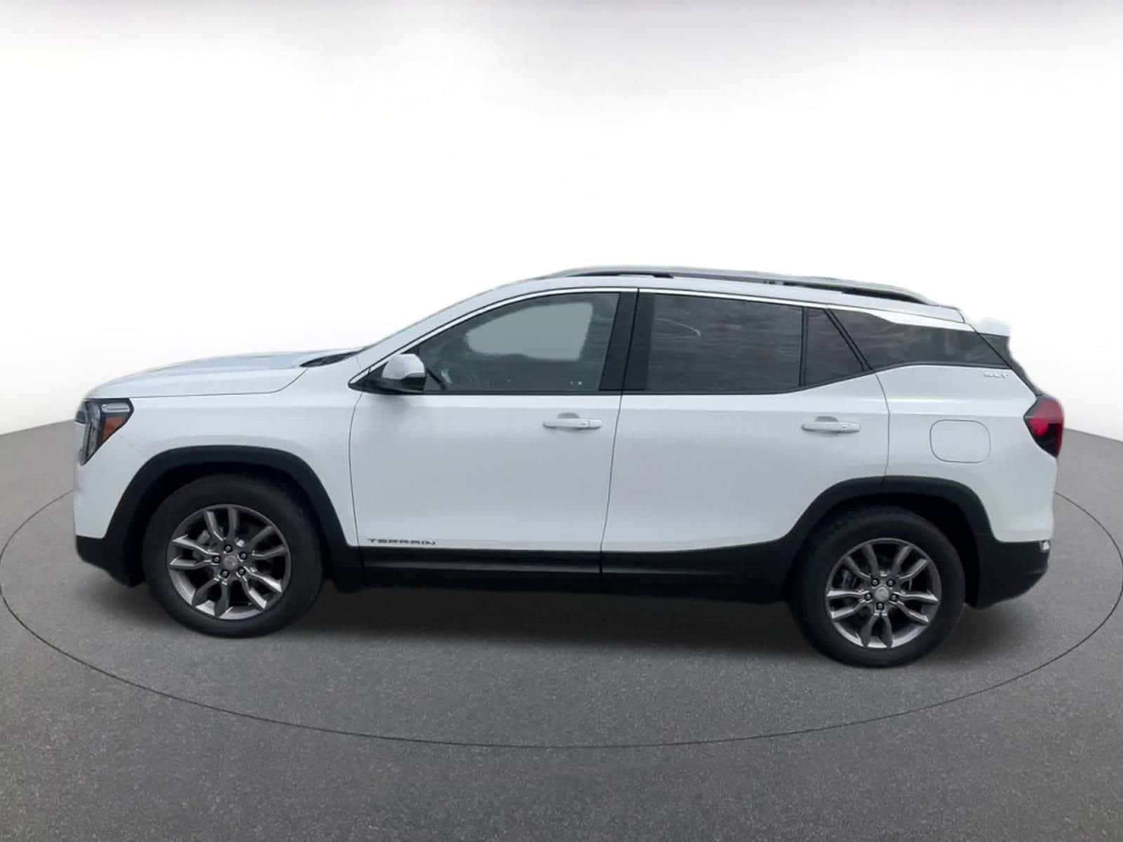 Thumbnail: 2023 GMC Terrain - 9