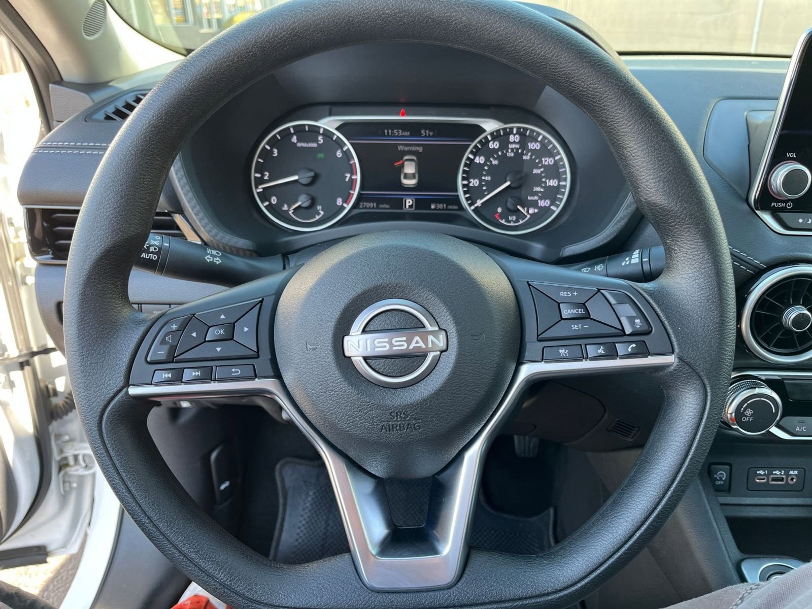 Thumbnail: 2025 Nissan Sentra - 25