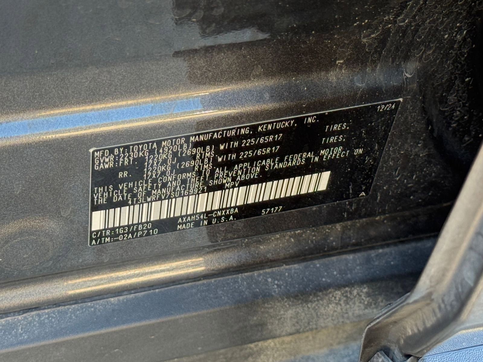 Thumbnail: 2025 Toyota RAV4 - 29