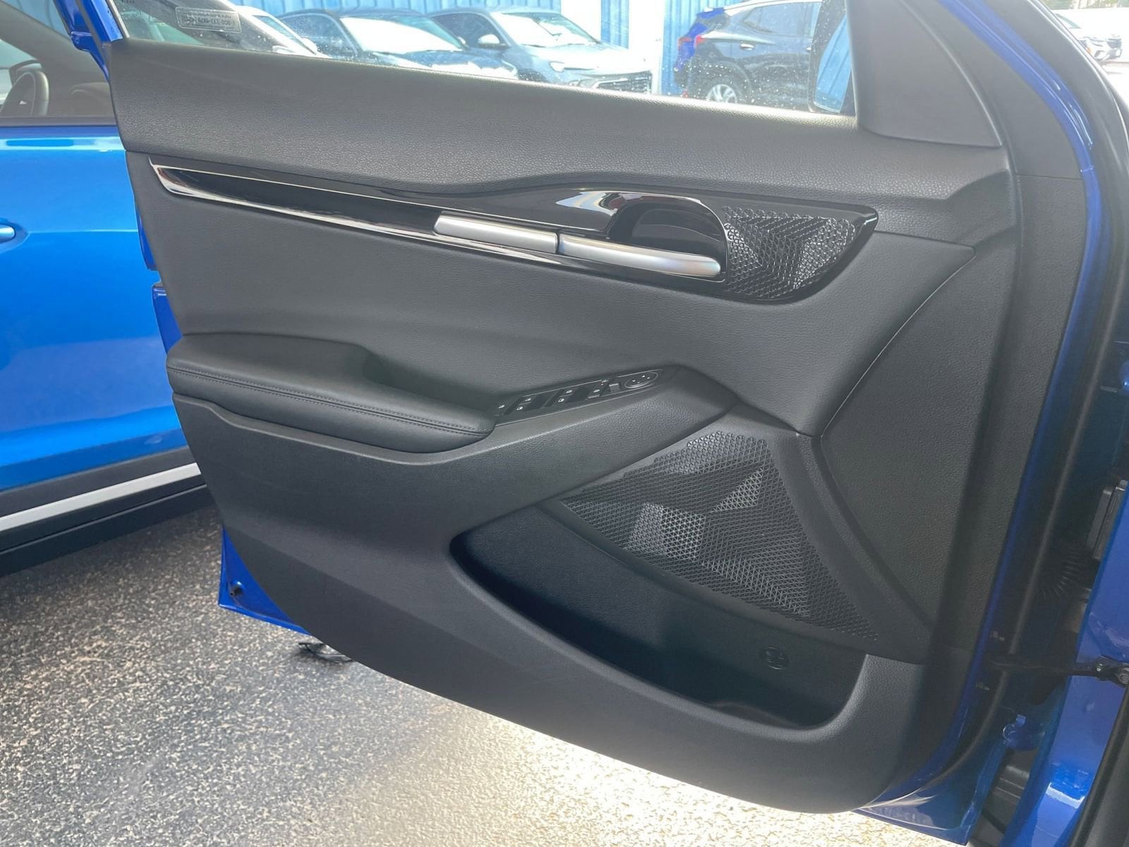 Thumbnail: 2025 Kia Seltos - 20