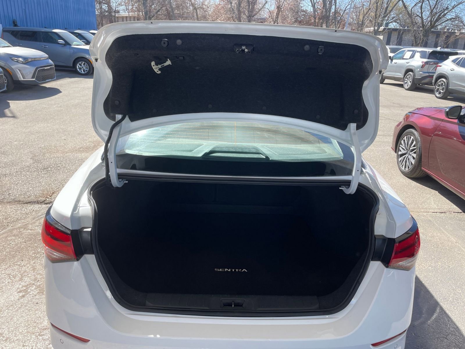 Thumbnail: 2025 Nissan Sentra - 29