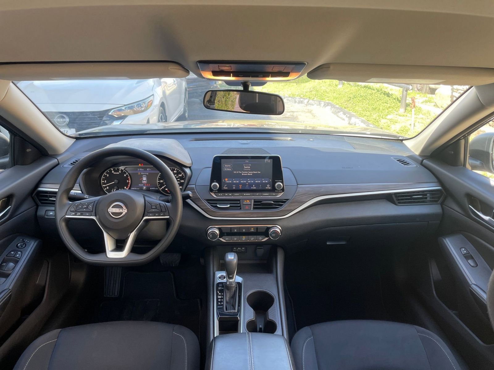 Thumbnail: 2025 Nissan Altima - 33