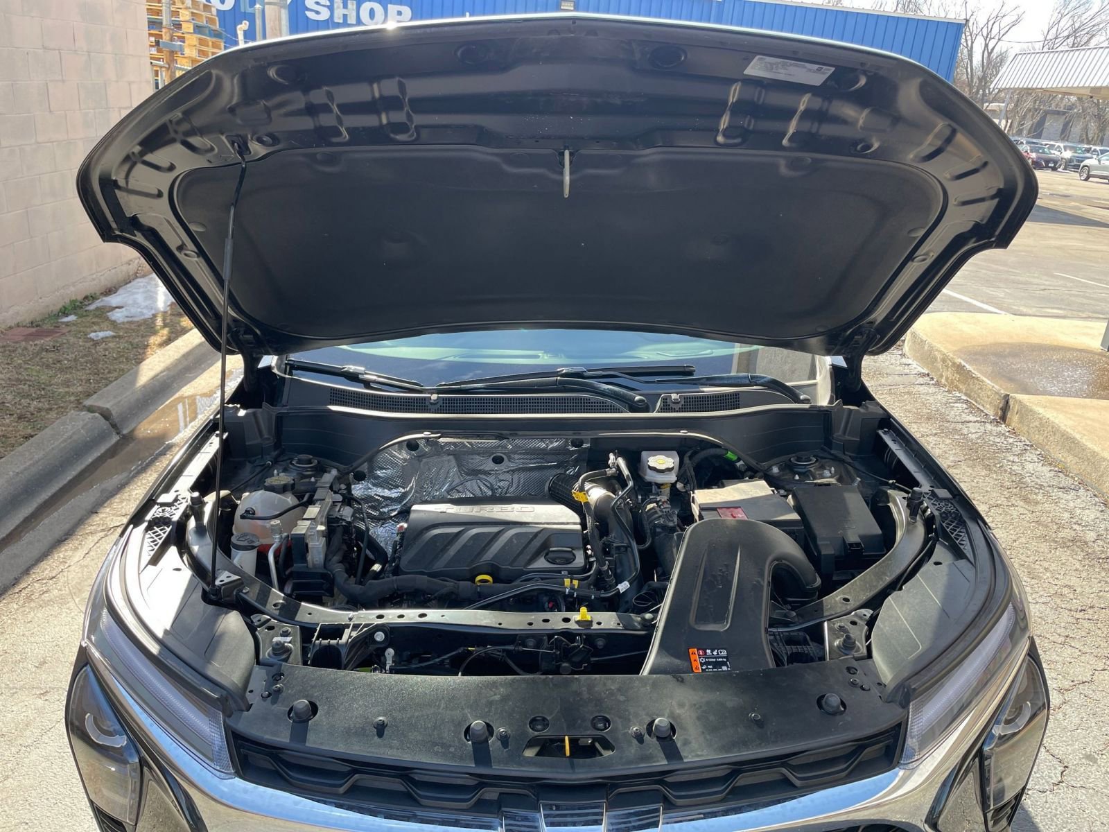 Thumbnail: 2025 Chevrolet Trax - 31