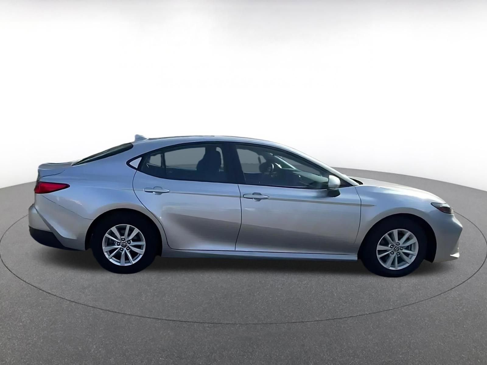 Thumbnail: 2025 Toyota Camry - 9