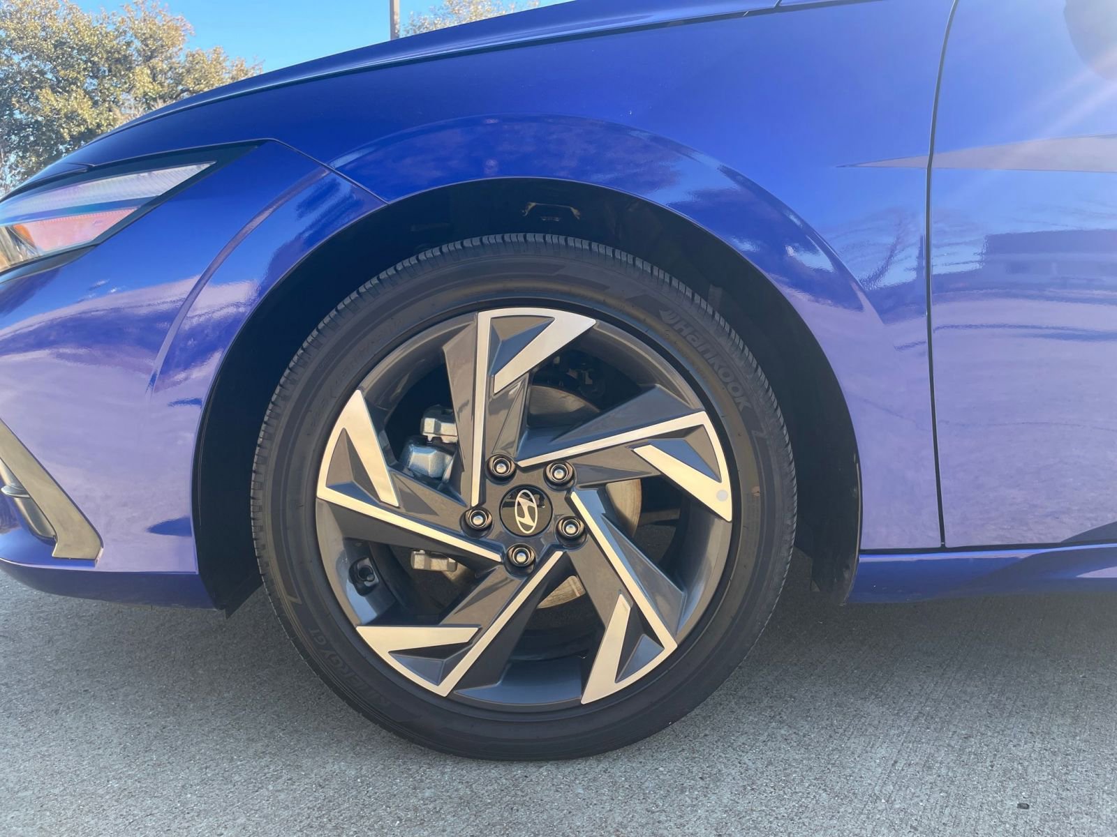 Thumbnail: 2025 Hyundai Elantra - 33