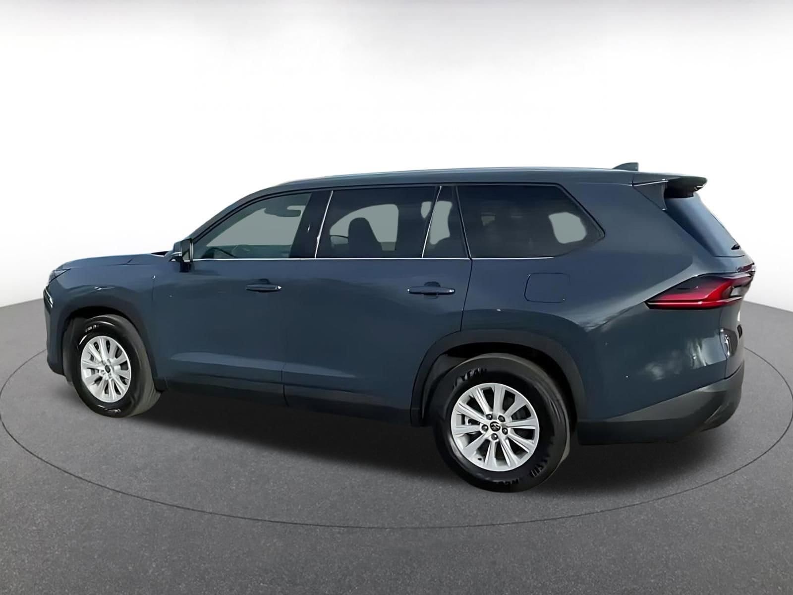 Thumbnail: 2025 Toyota Grand Highlander - 9