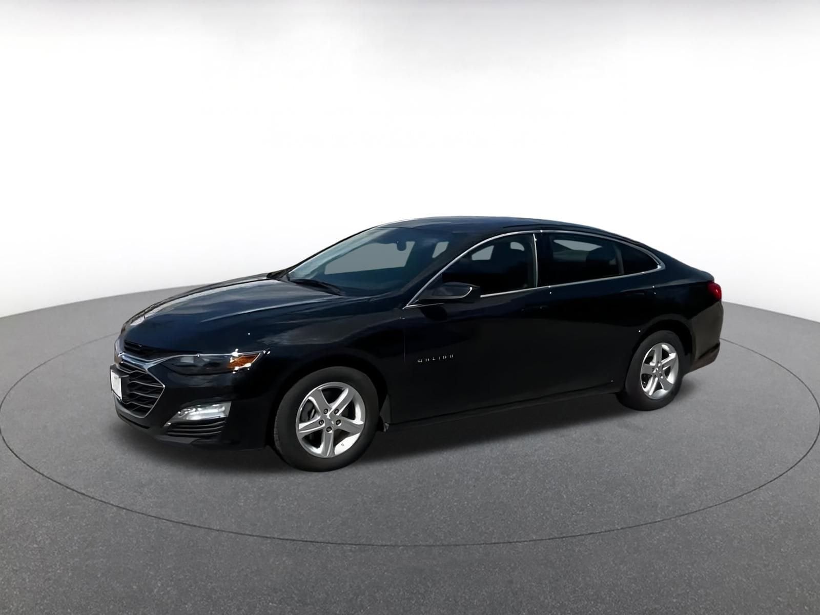 Thumbnail: 2024 Chevrolet Malibu - 8