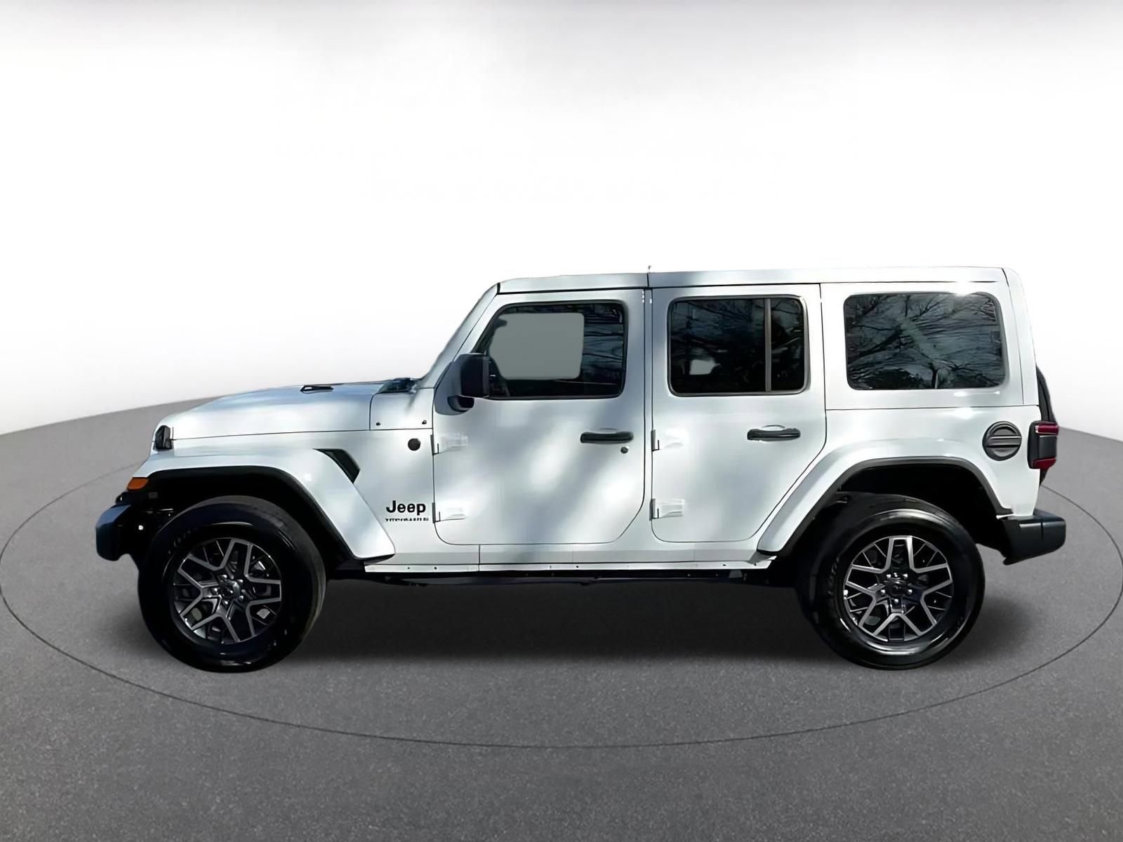 Thumbnail: 2025 Jeep Wrangler - 8