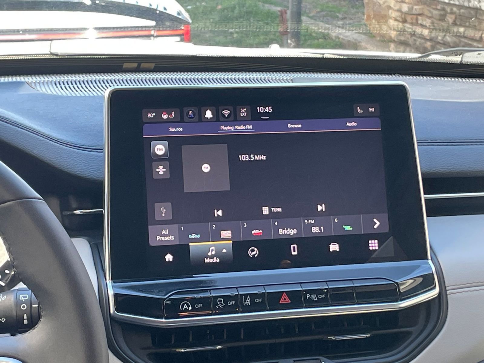 Thumbnail: 2025 Jeep Compass - 20