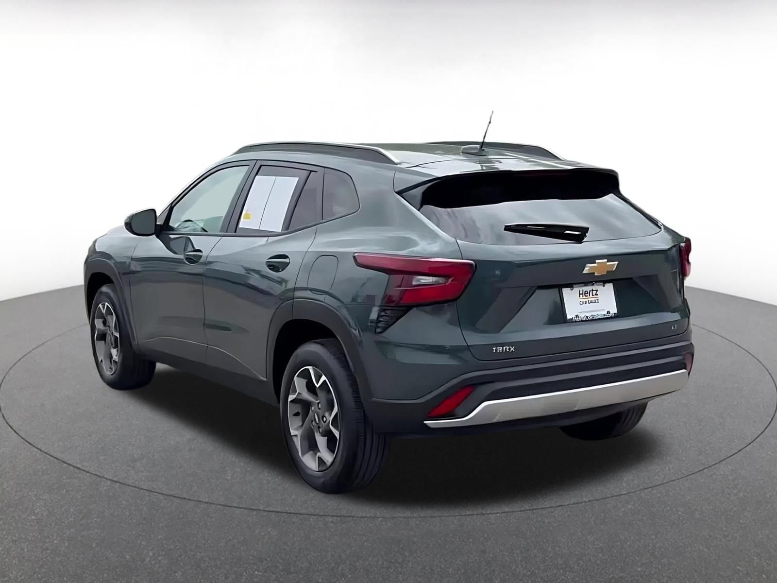 Thumbnail: 2025 Chevrolet Trax - 11