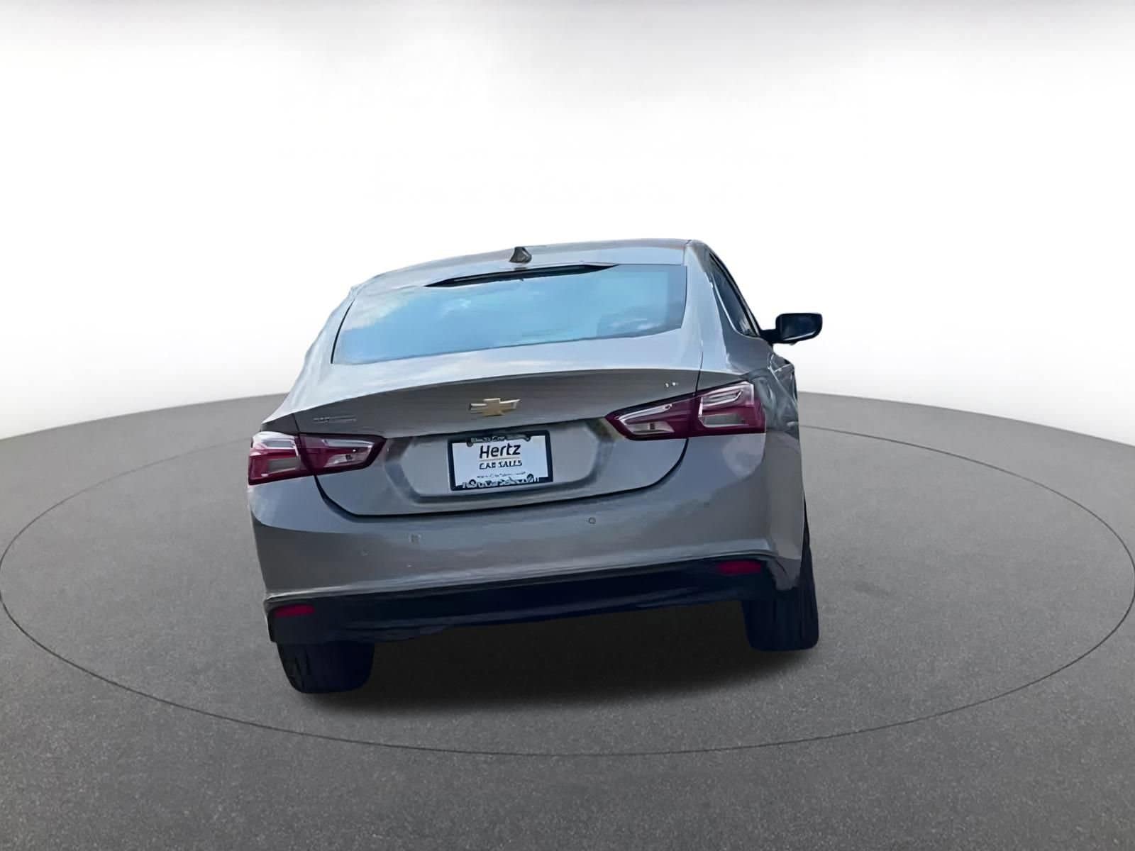 Thumbnail: 2024 Chevrolet Malibu - 12