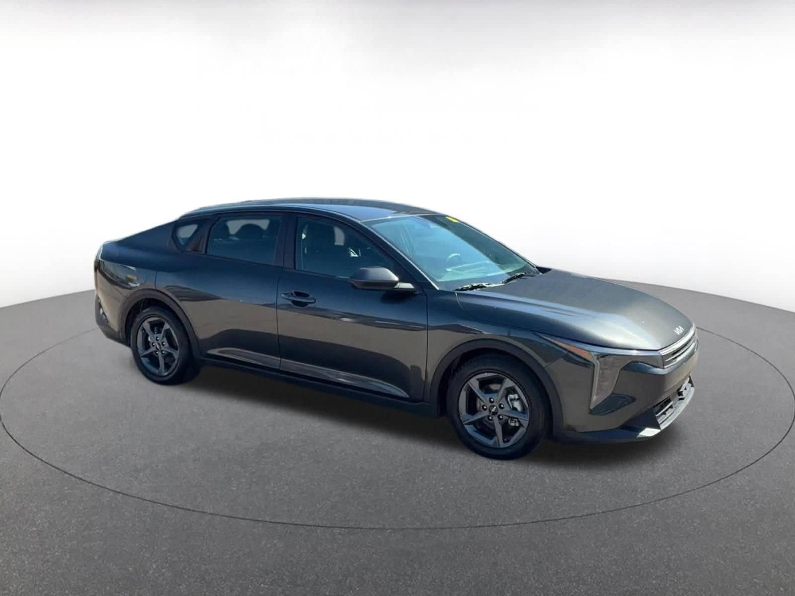 Thumbnail: 2025 Kia K4 - 2