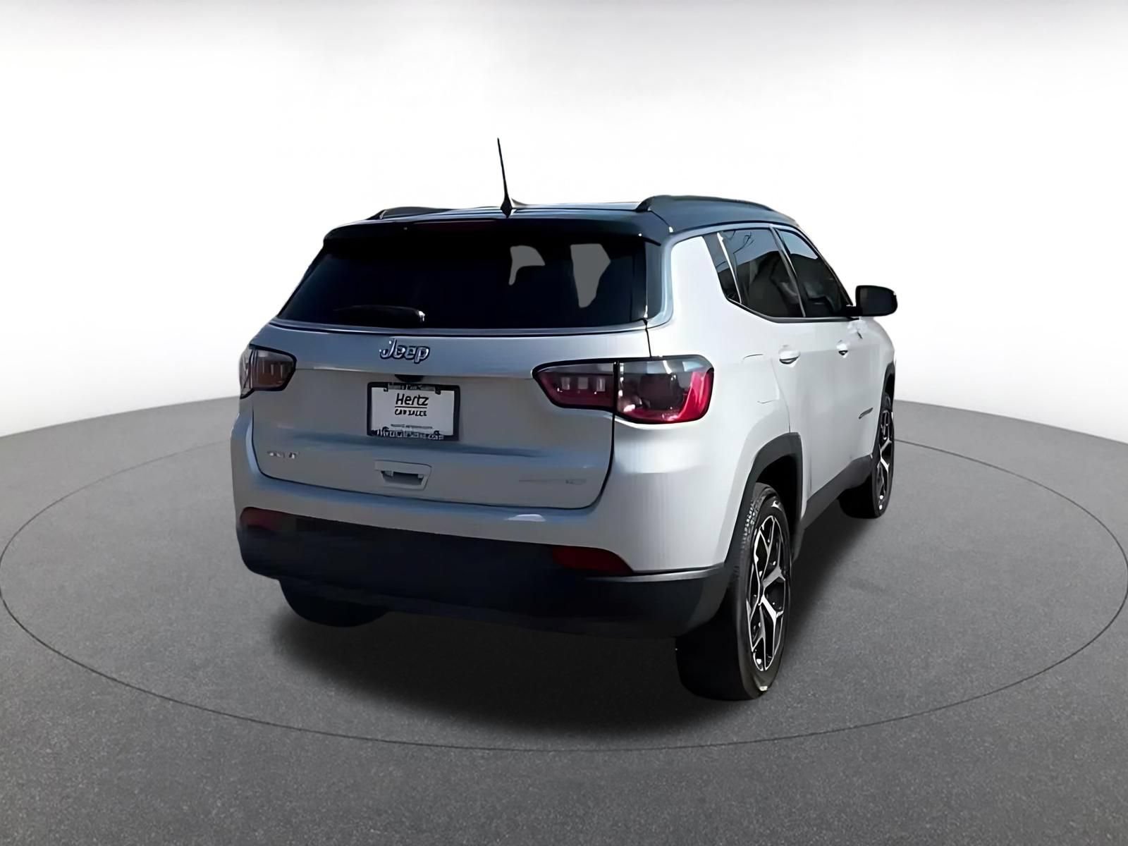 Thumbnail: 2025 Jeep Compass - 11