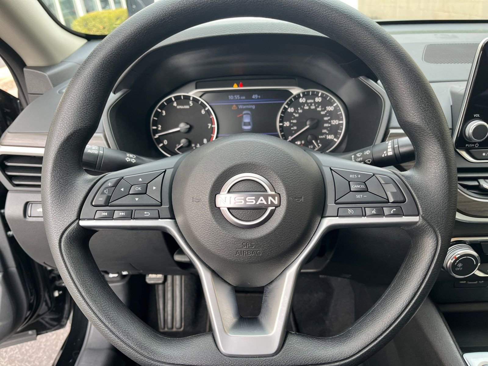 Thumbnail: 2025 Nissan Altima - 27