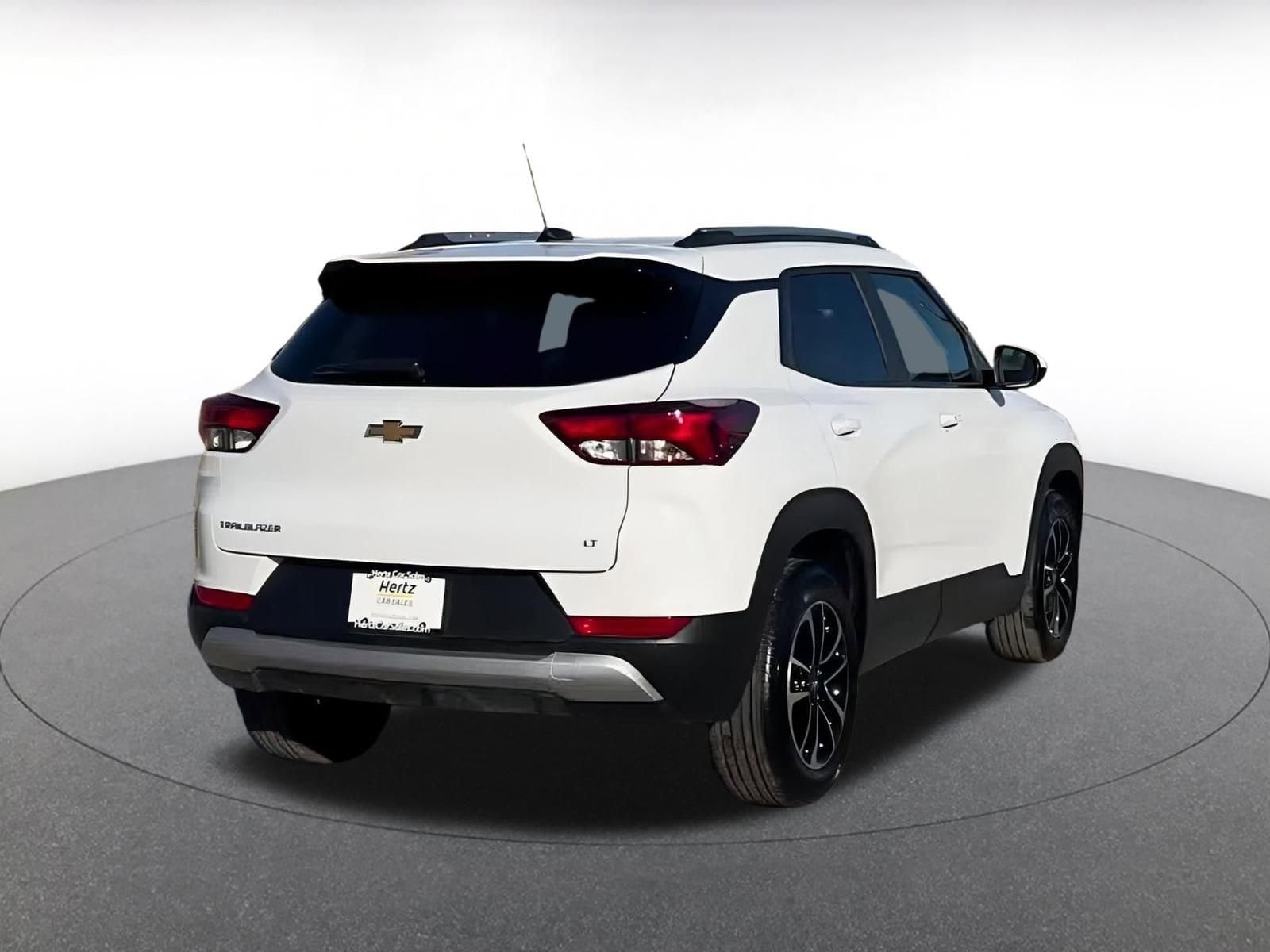 Thumbnail: 2025 Chevrolet TrailBlazer - 14