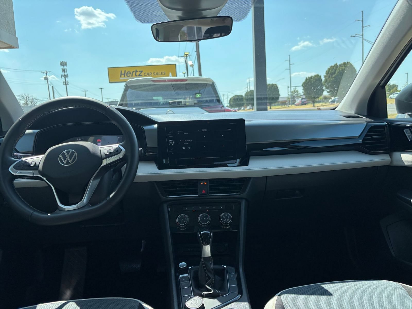 Thumbnail: 2026 Volkswagen Taos - 31