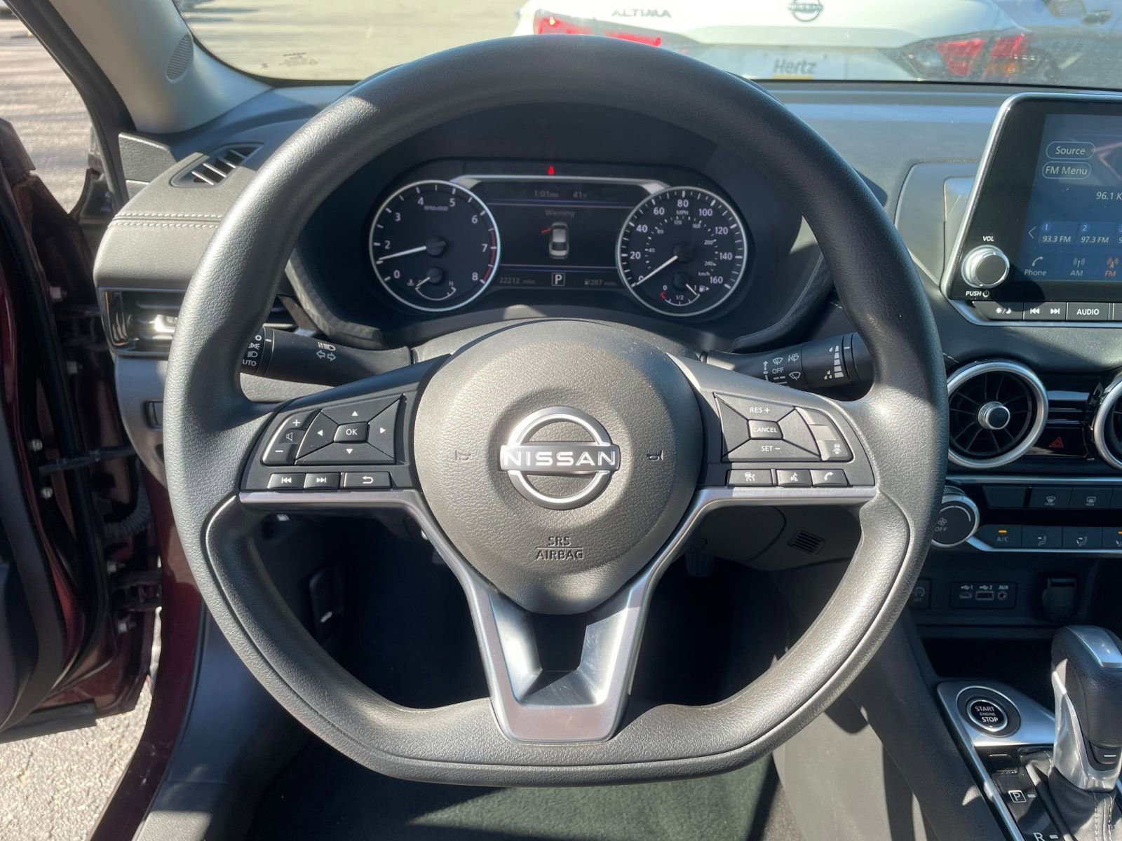 Thumbnail: 2025 Nissan Sentra - 27