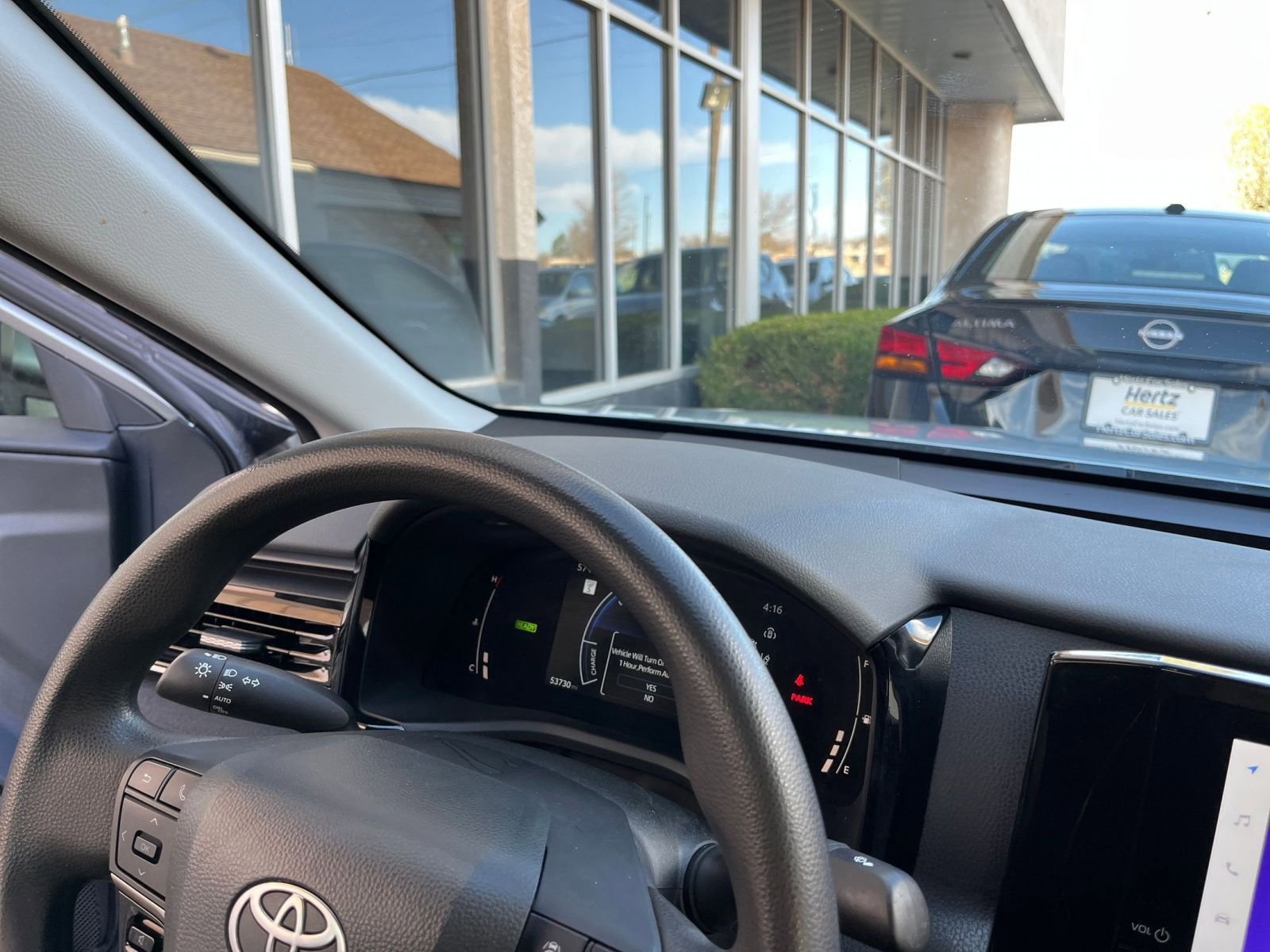 Thumbnail: 2025 Toyota Camry - 33