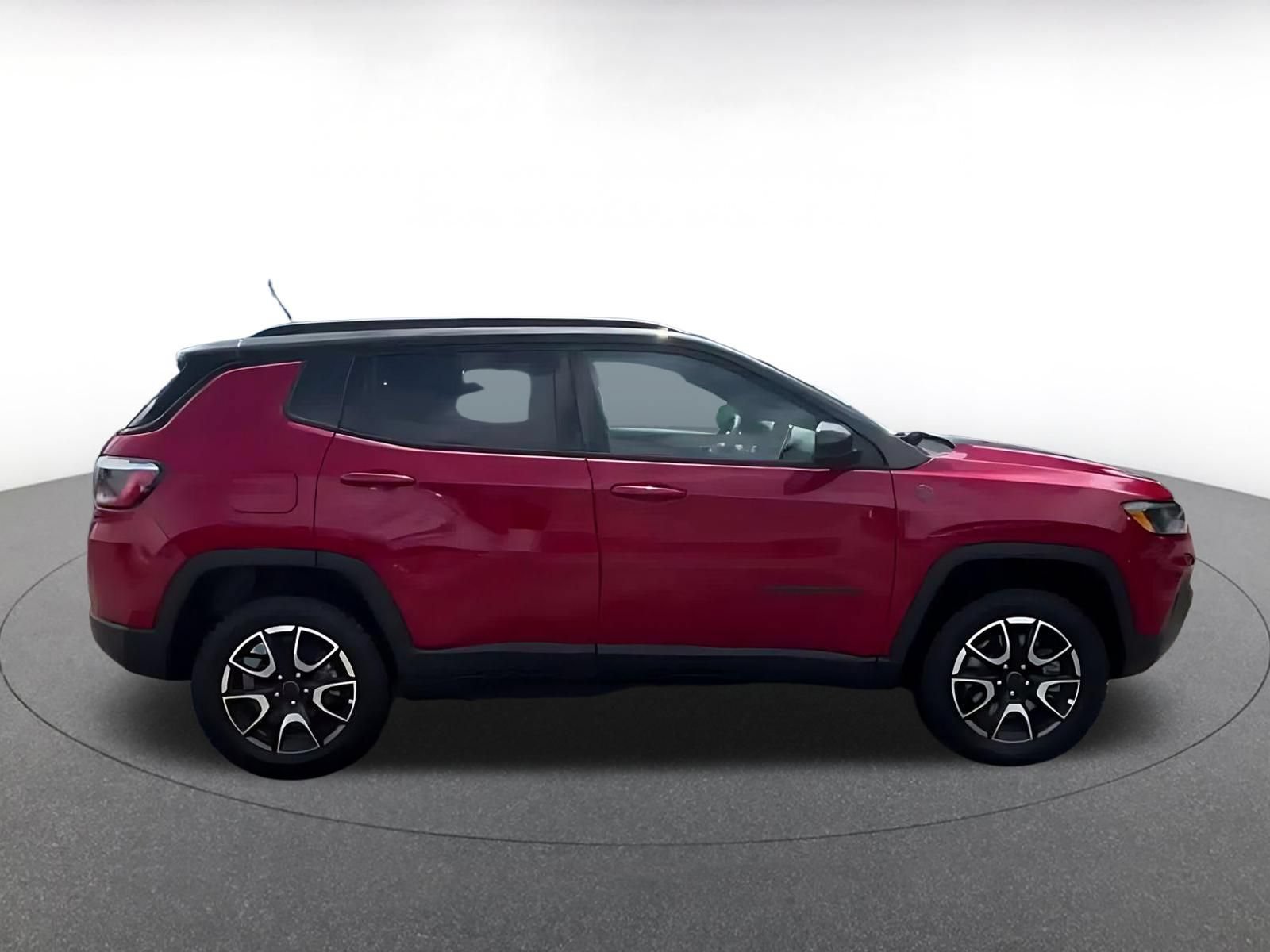 Thumbnail: 2025 Jeep Compass - 13