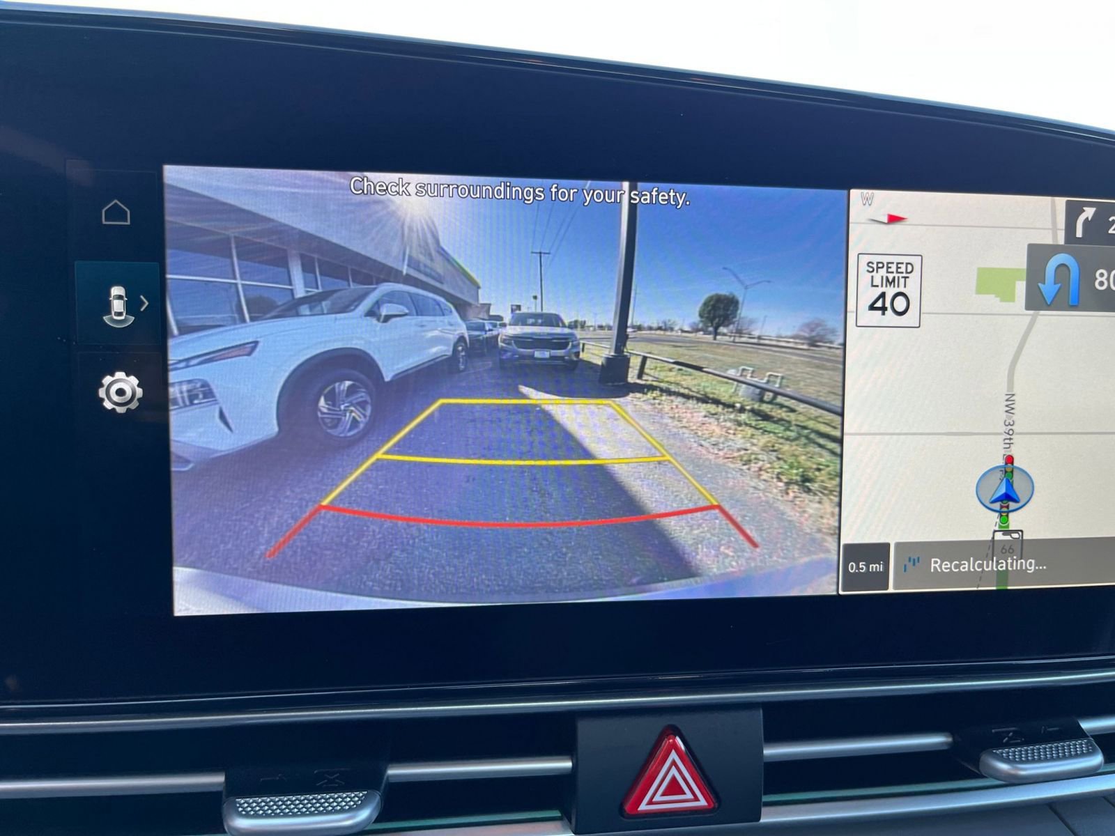 Thumbnail: 2025 Hyundai Elantra - 23