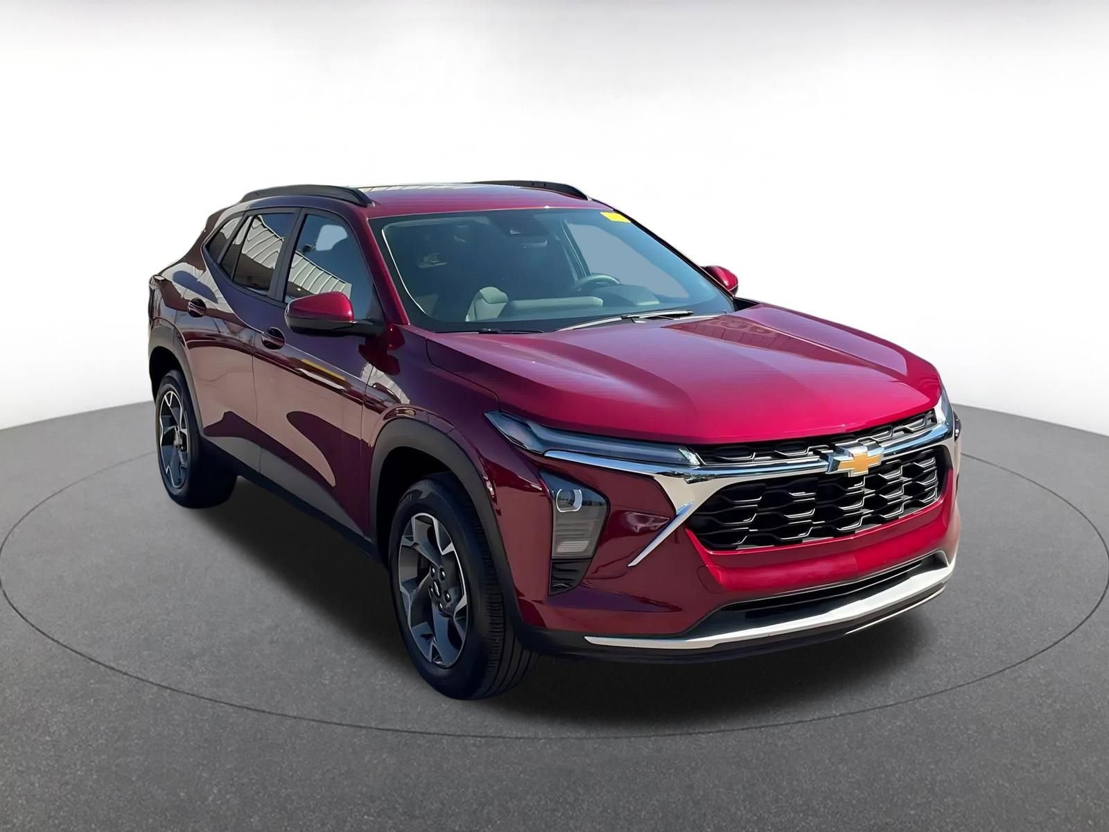 Thumbnail: 2025 Chevrolet Trax - 3