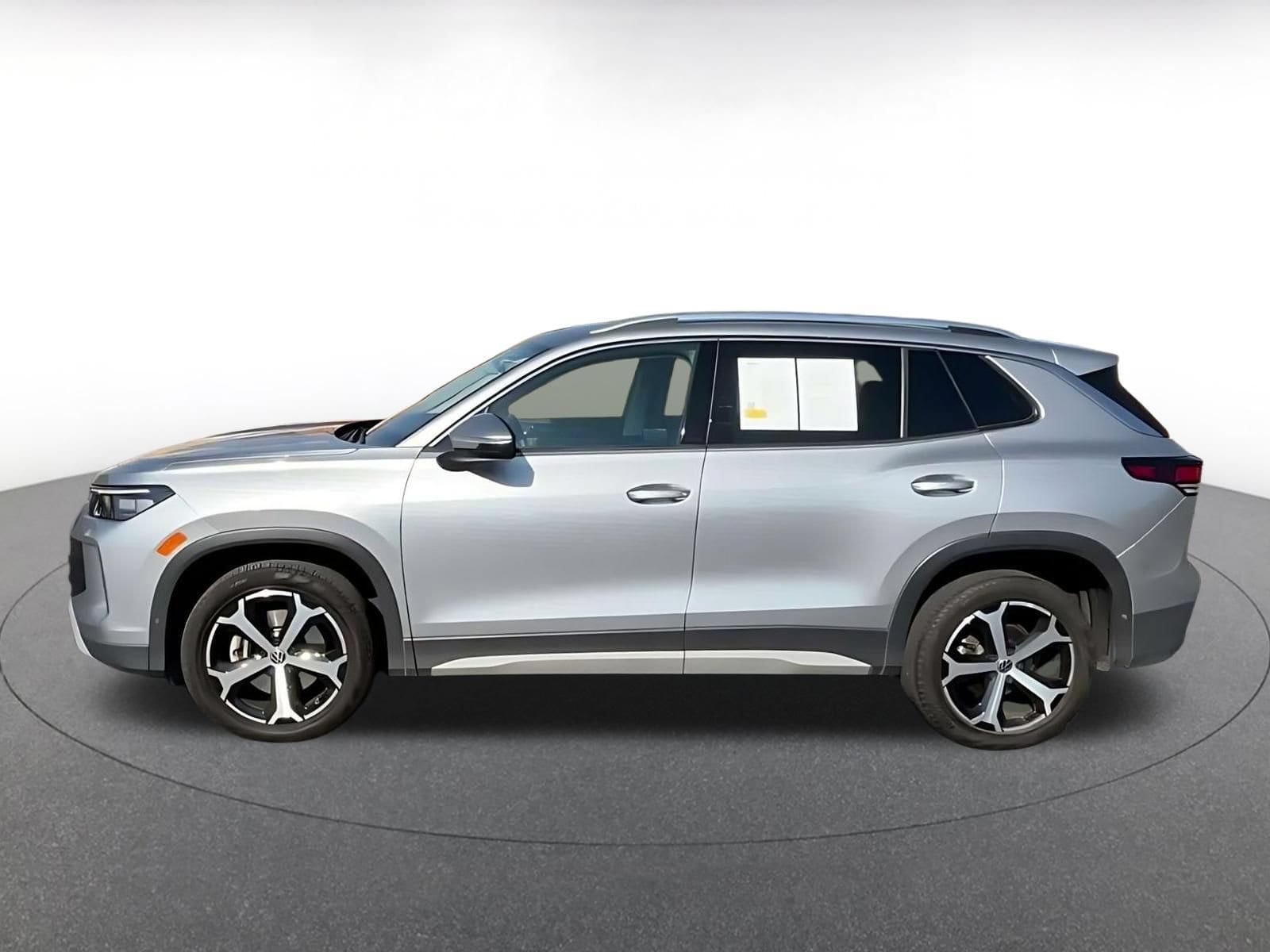 Thumbnail: 2026 Volkswagen Tiguan - 8
