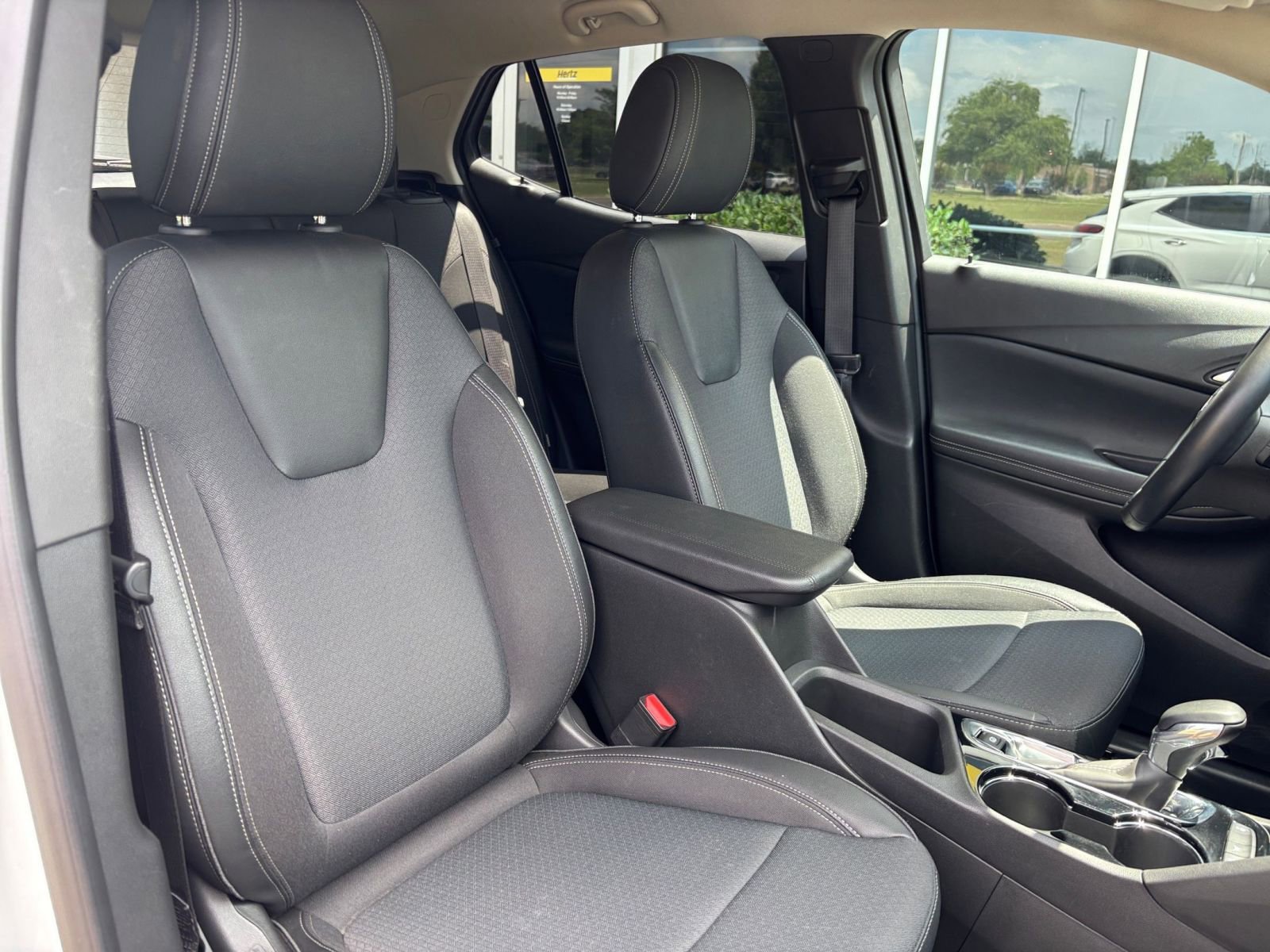 Thumbnail: 2025 Buick Encore GX - 35