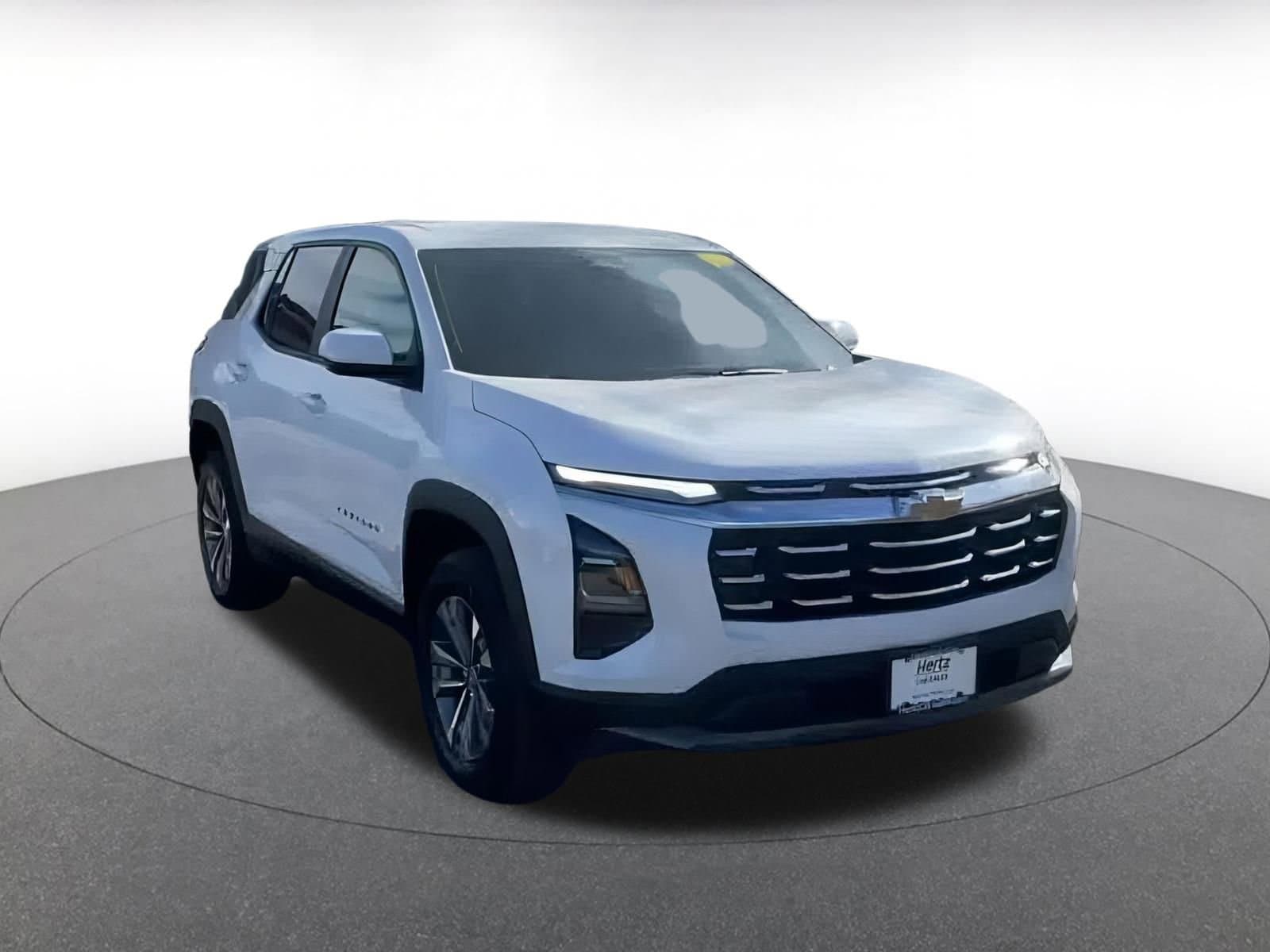 Thumbnail: 2025 Chevrolet Equinox - 3