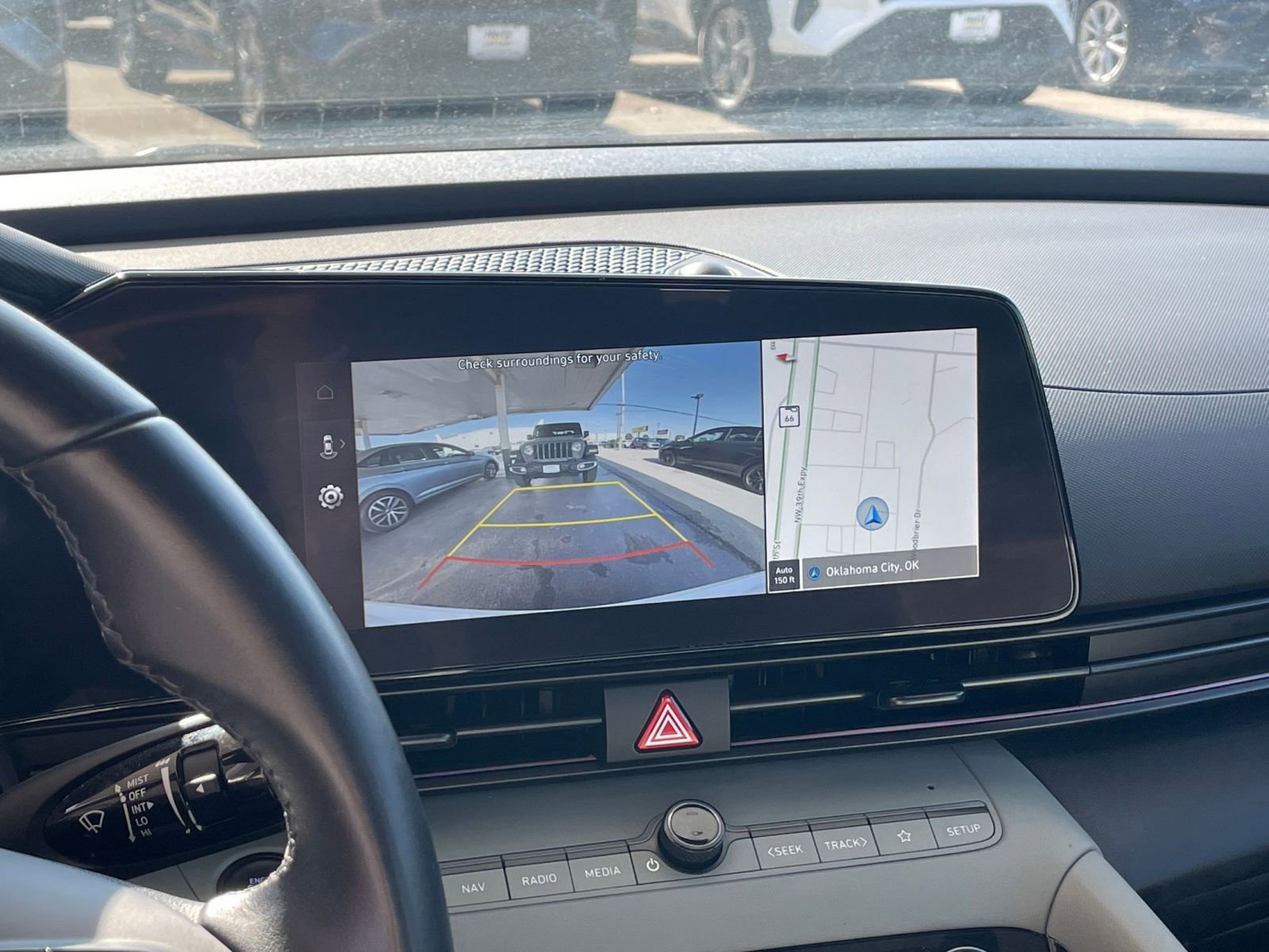 Thumbnail: 2025 Hyundai Elantra - 17