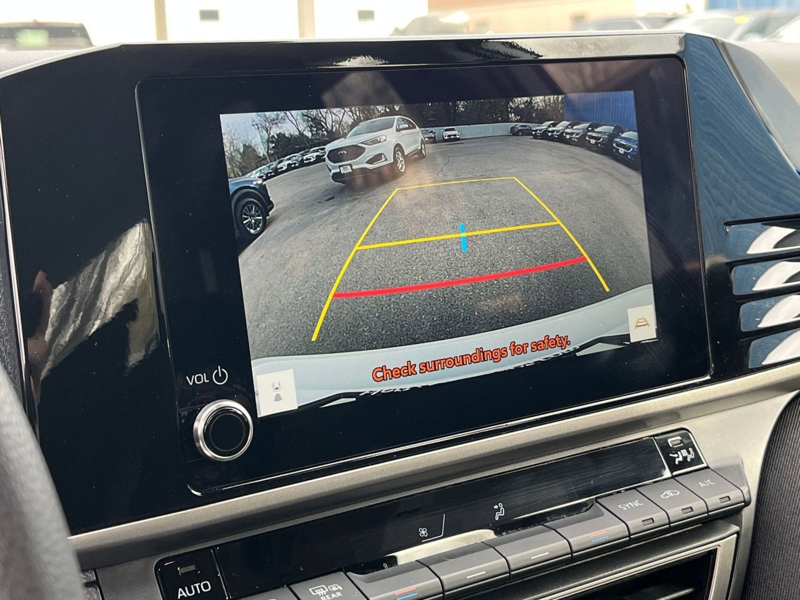 Thumbnail: 2025 Toyota Camry - 17