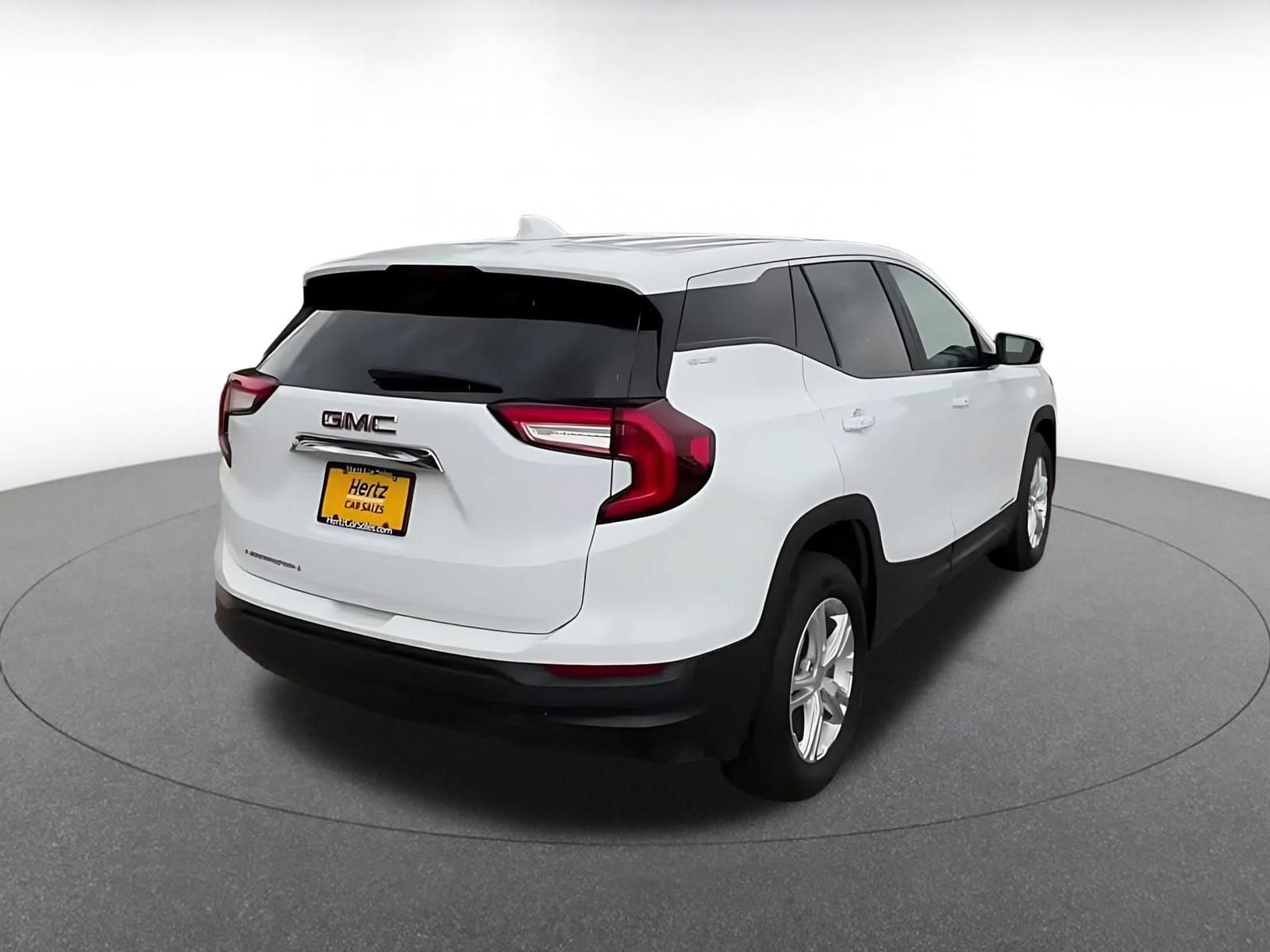 Thumbnail: 2024 GMC Terrain - 12
