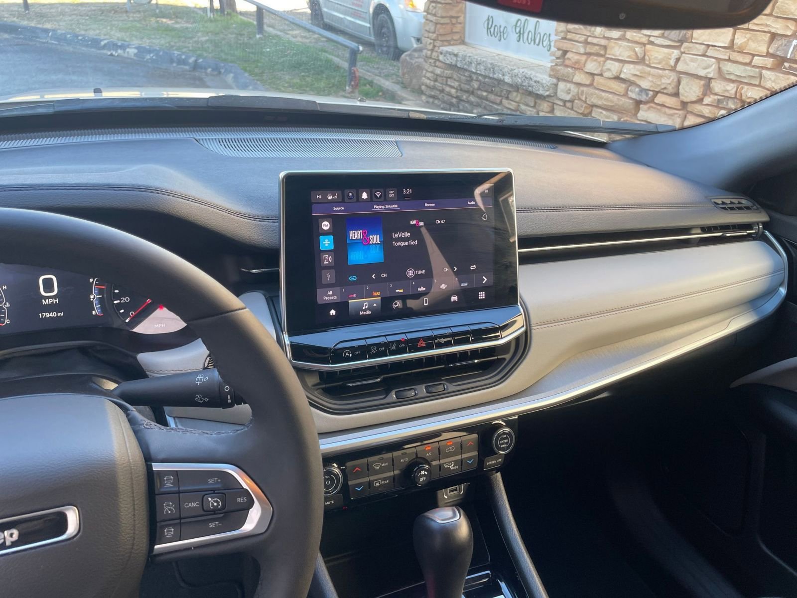 Thumbnail: 2025 Jeep Compass - 17