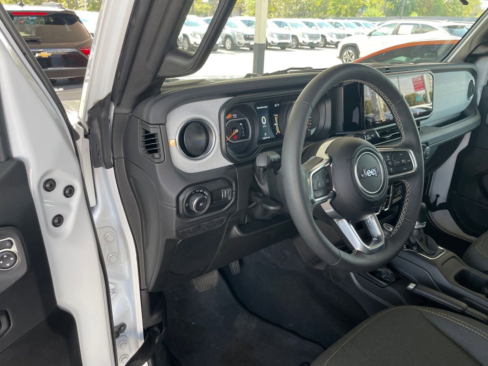 Thumbnail: 2025 Jeep Wrangler - 33