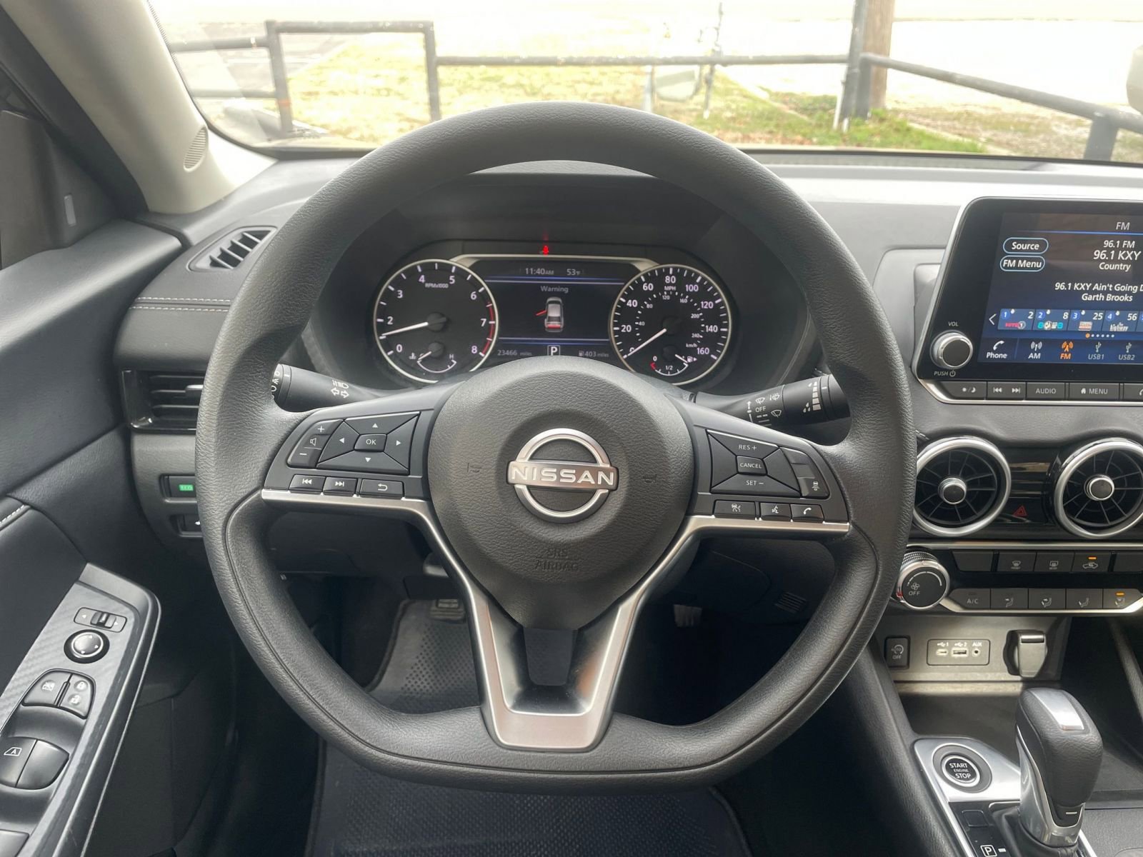 Thumbnail: 2025 Nissan Sentra - 25