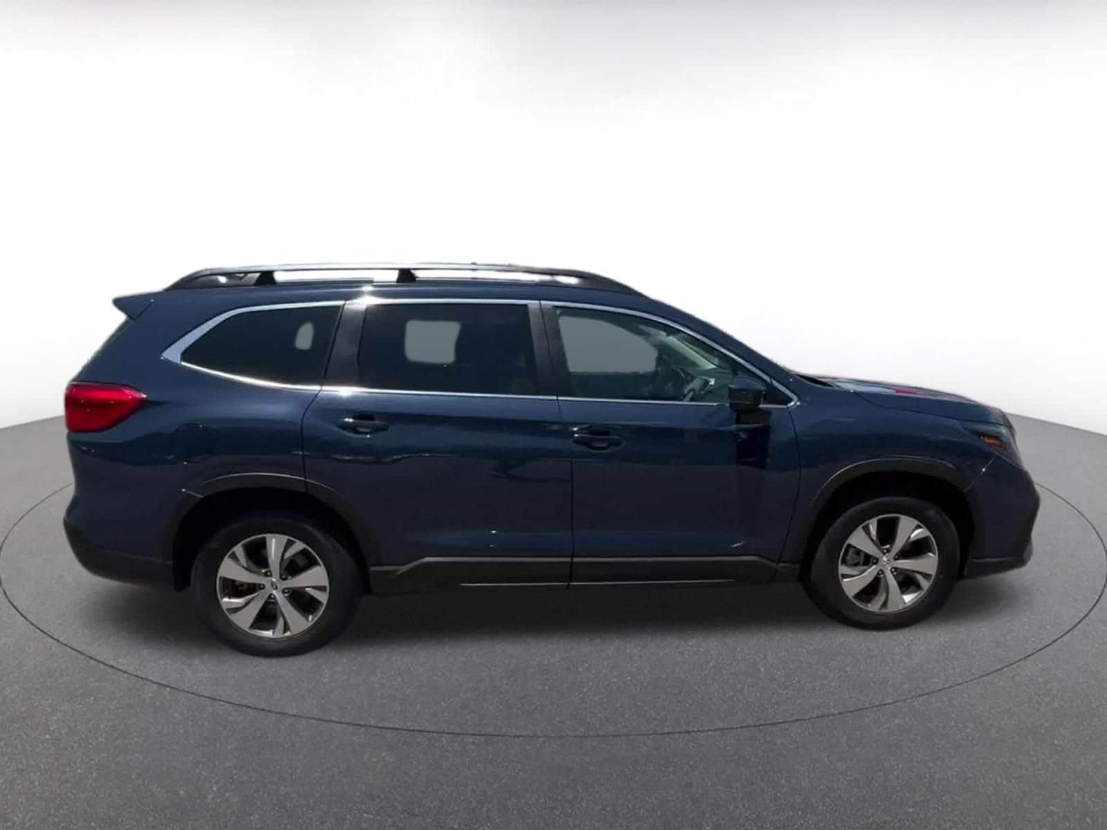 2024 Subaru Ascent Premium 16