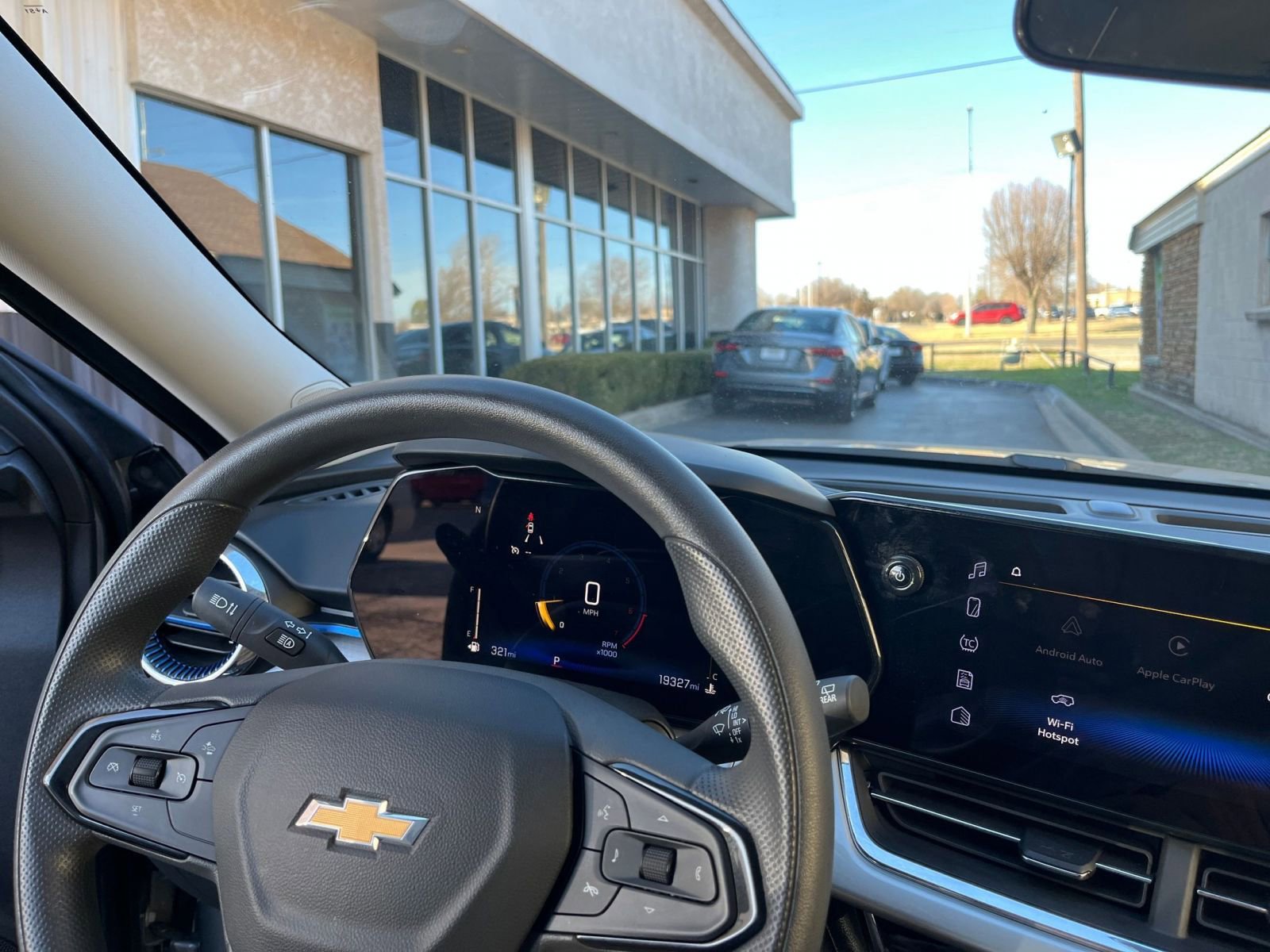 Thumbnail: 2025 Chevrolet Trax - 33