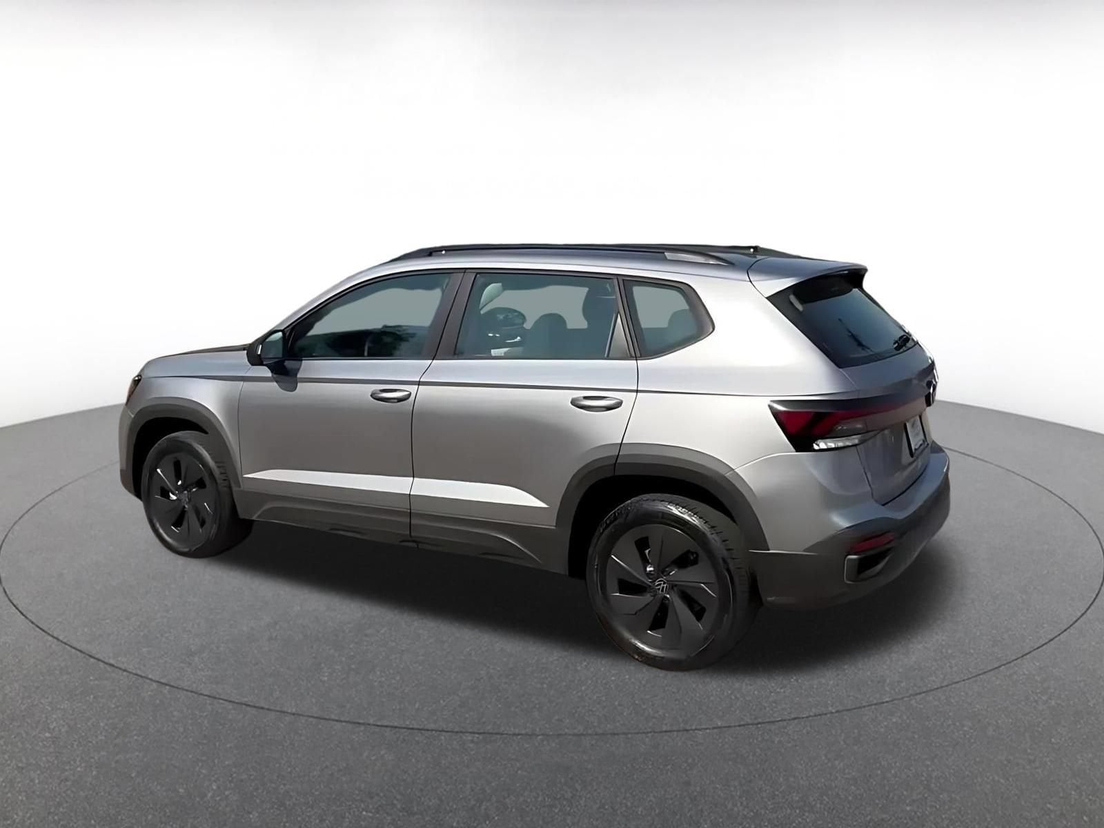 Thumbnail: 2026 Volkswagen Taos - 8