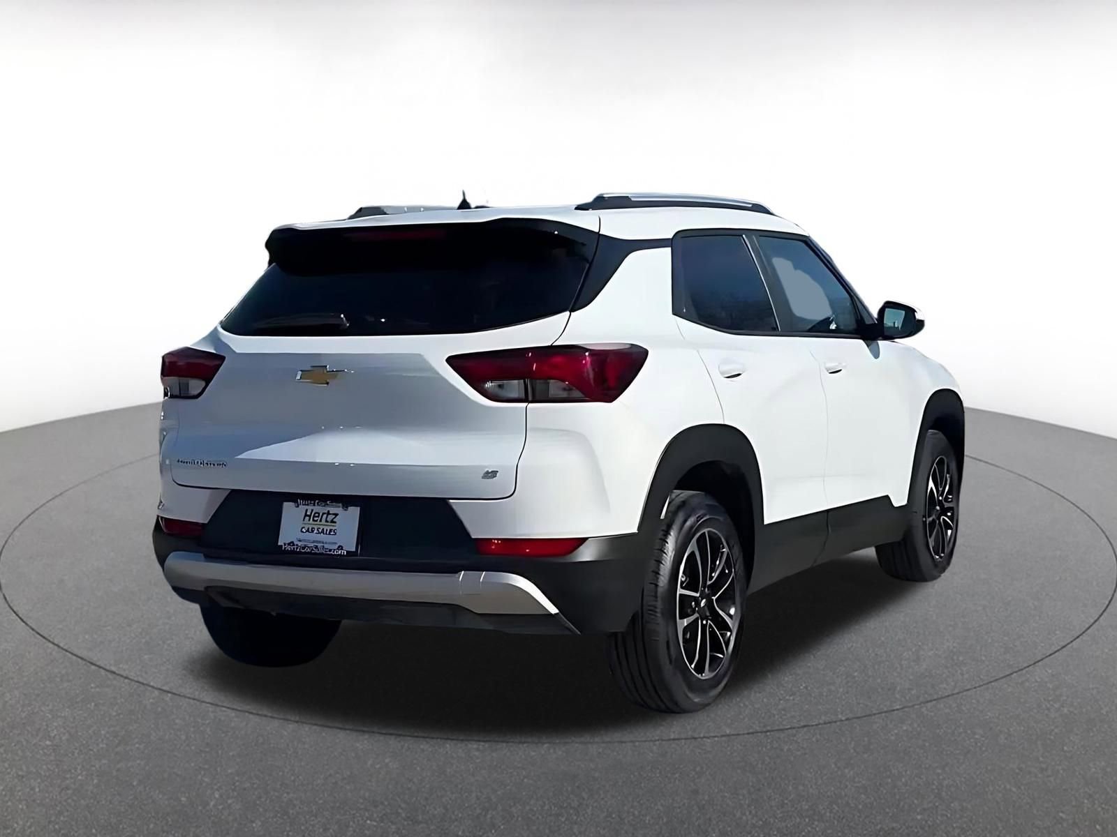 Thumbnail: 2025 Chevrolet TrailBlazer - 14