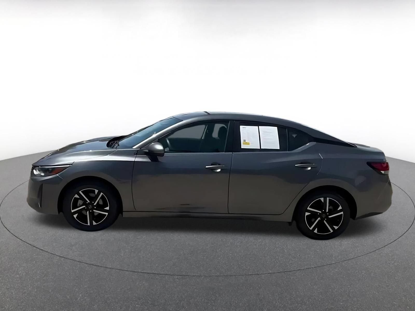 Thumbnail: 2025 Nissan Sentra - 8