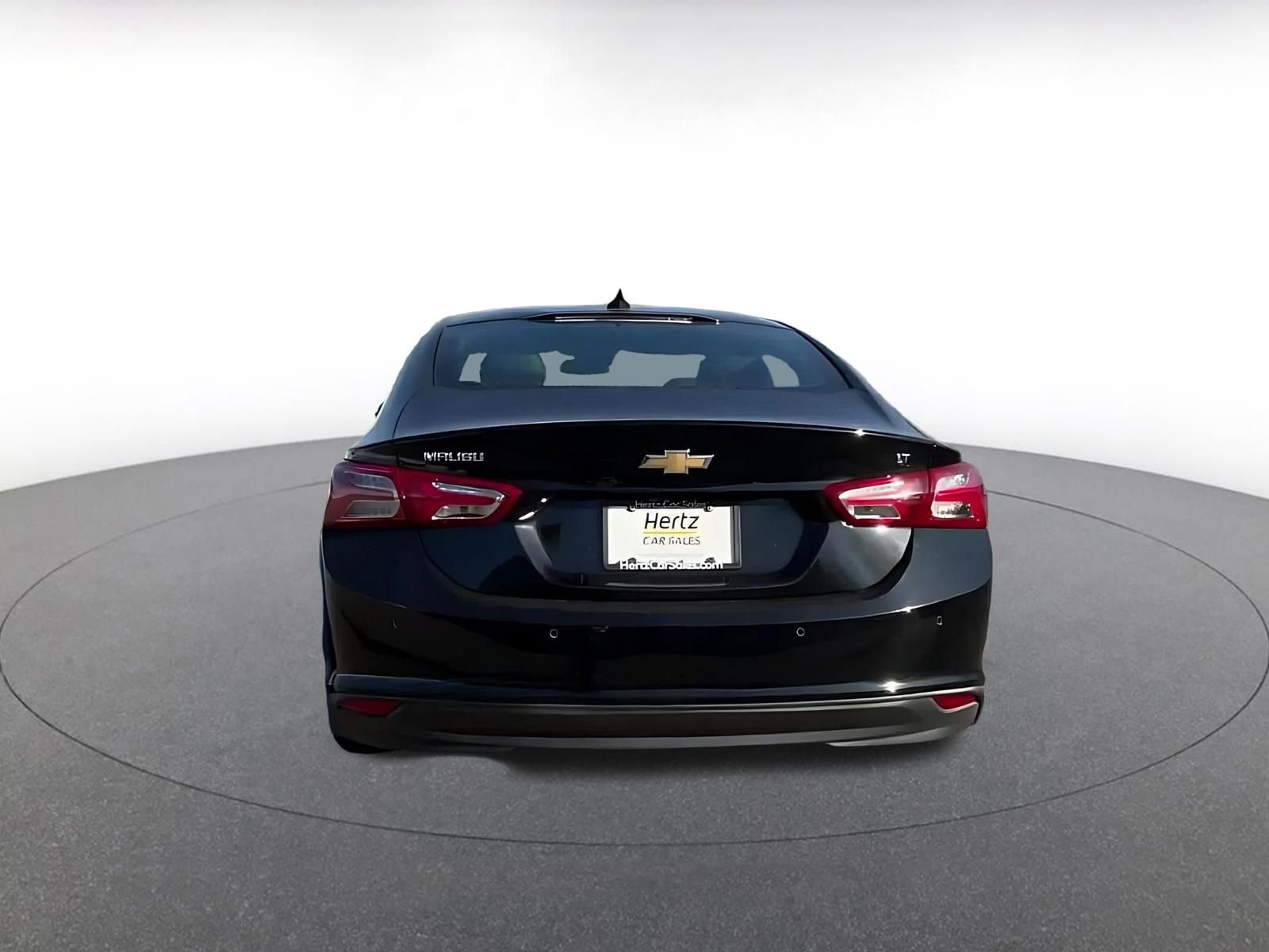 Thumbnail: 2024 Chevrolet Malibu - 12