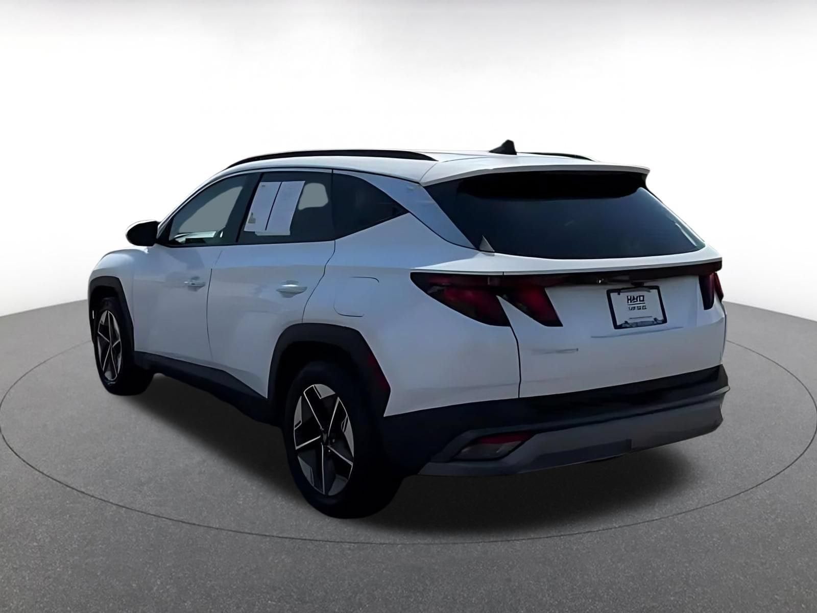 Thumbnail: 2026 Hyundai Tucson - 9