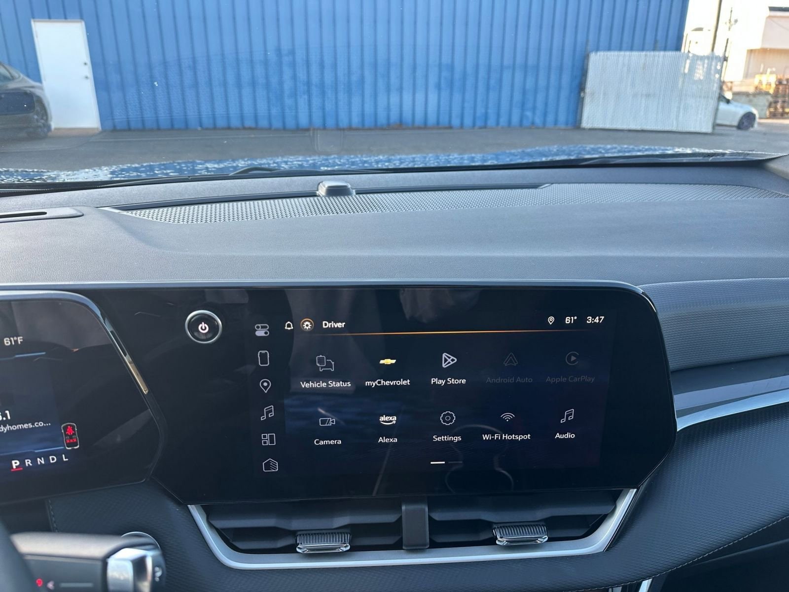 Thumbnail: 2025 Chevrolet Equinox - 18