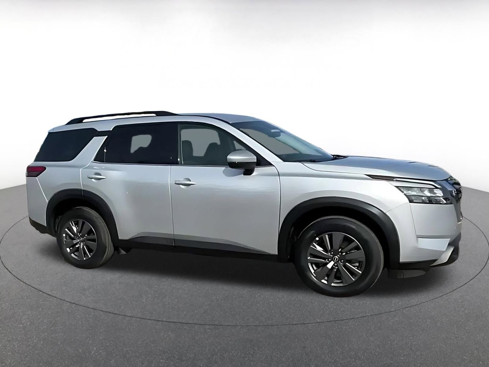 Thumbnail: 2025 Nissan Pathfinder - 8