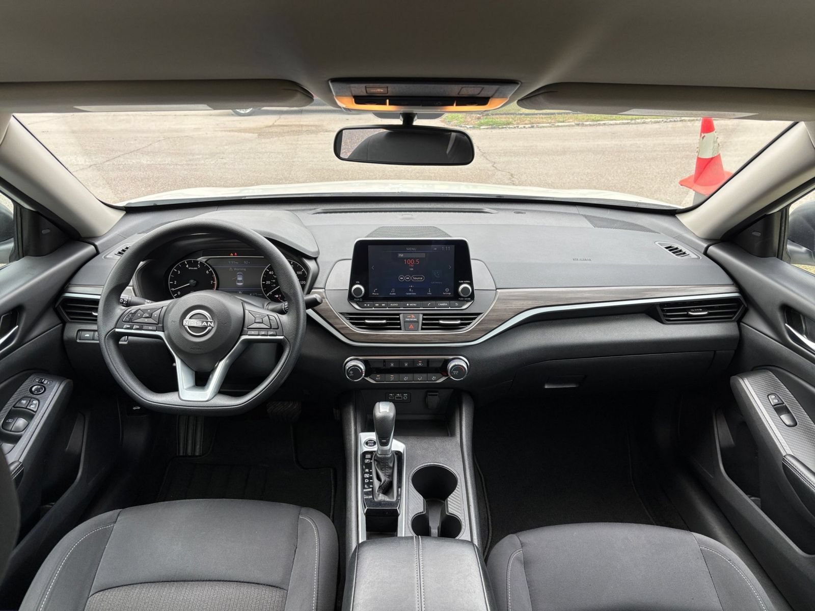 Thumbnail: 2025 Nissan Altima - 28