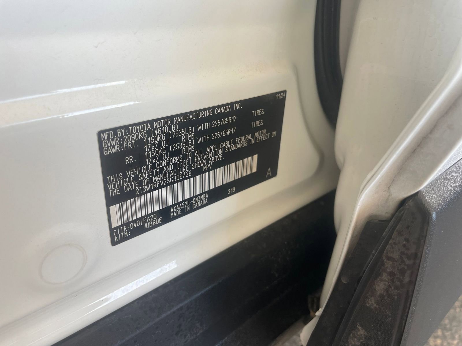 Thumbnail: 2025 Toyota RAV4 - 29