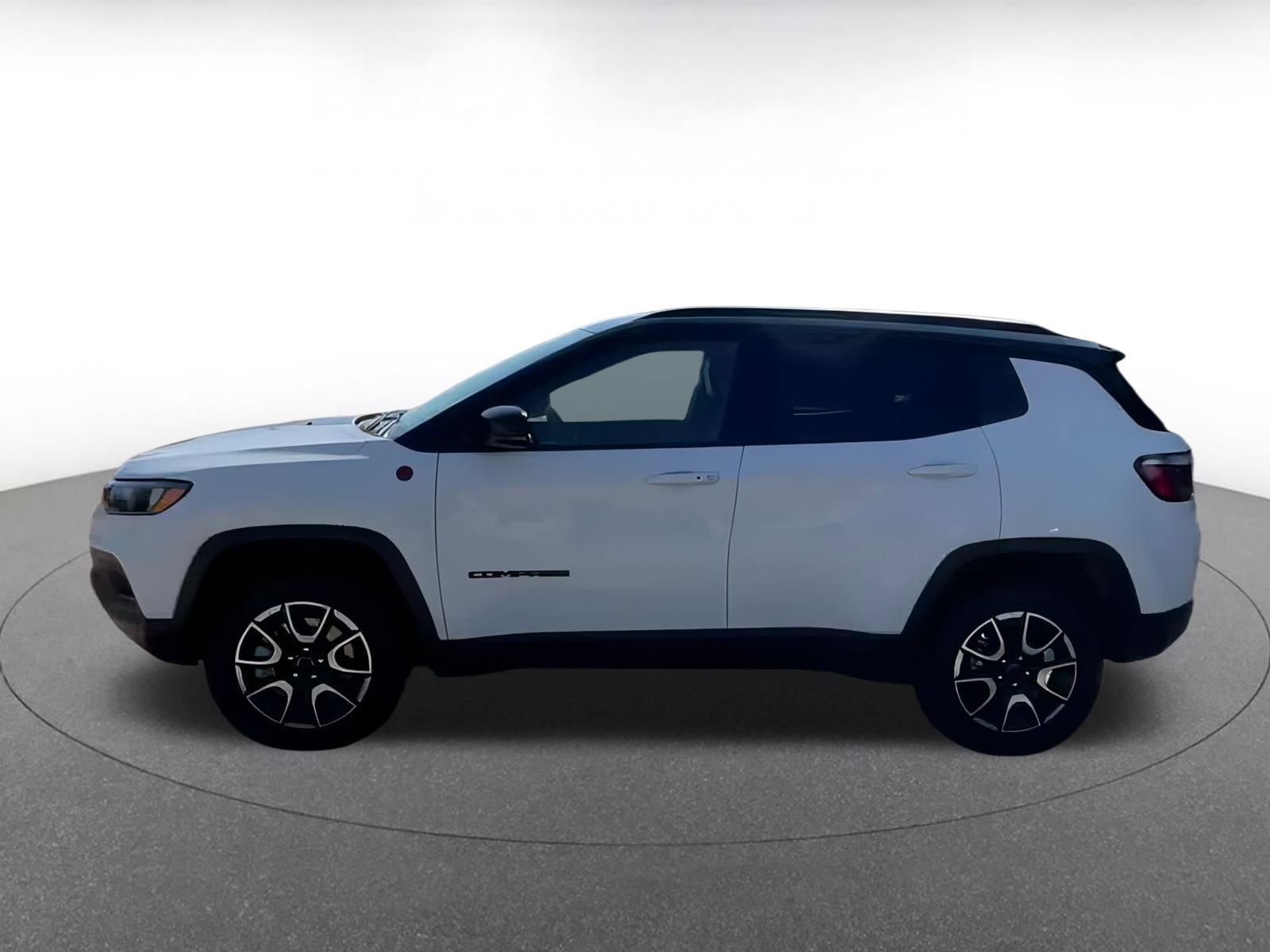 Thumbnail: 2025 Jeep Compass - 10