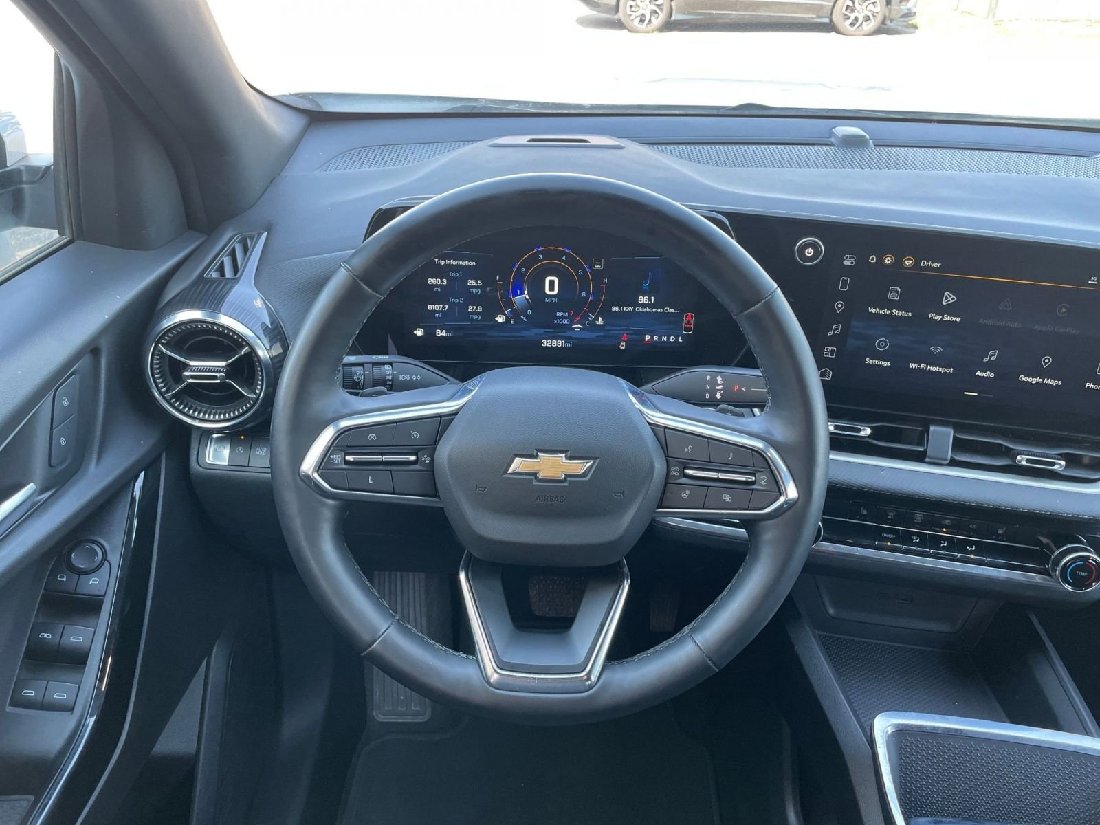 Thumbnail: 2025 Chevrolet Equinox - 28