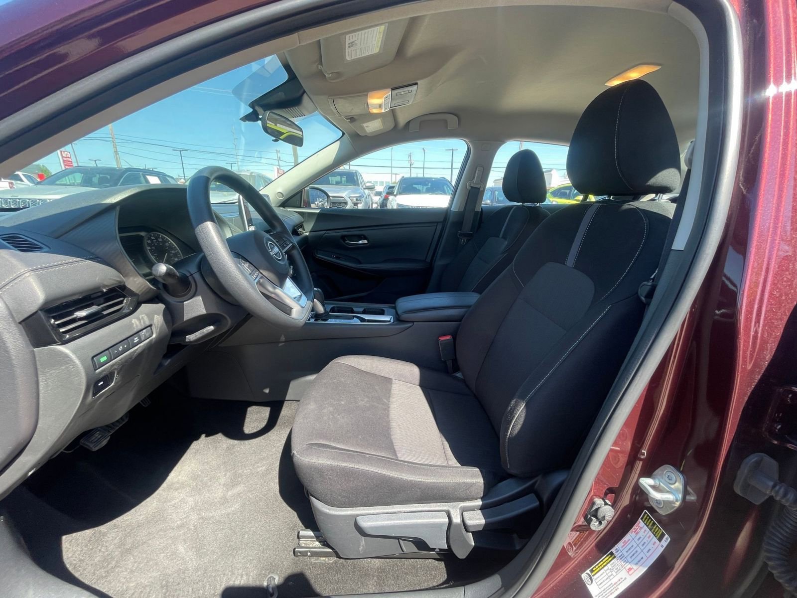 Thumbnail: 2025 Nissan Sentra - 25