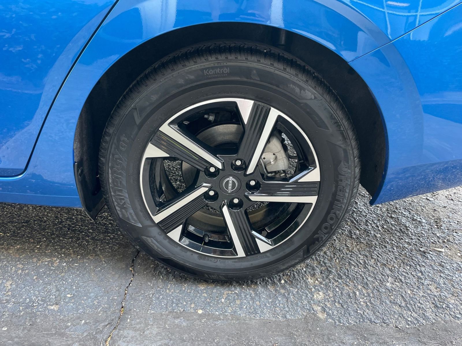 Thumbnail: 2025 Nissan Sentra - 28